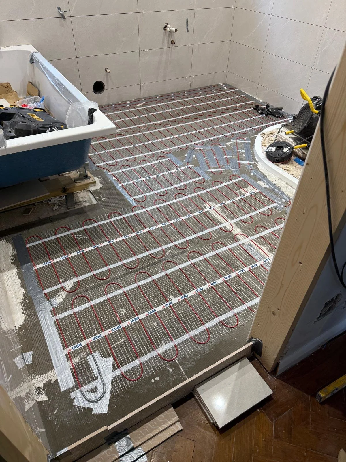 Dave Electric underfloor heating system installed 