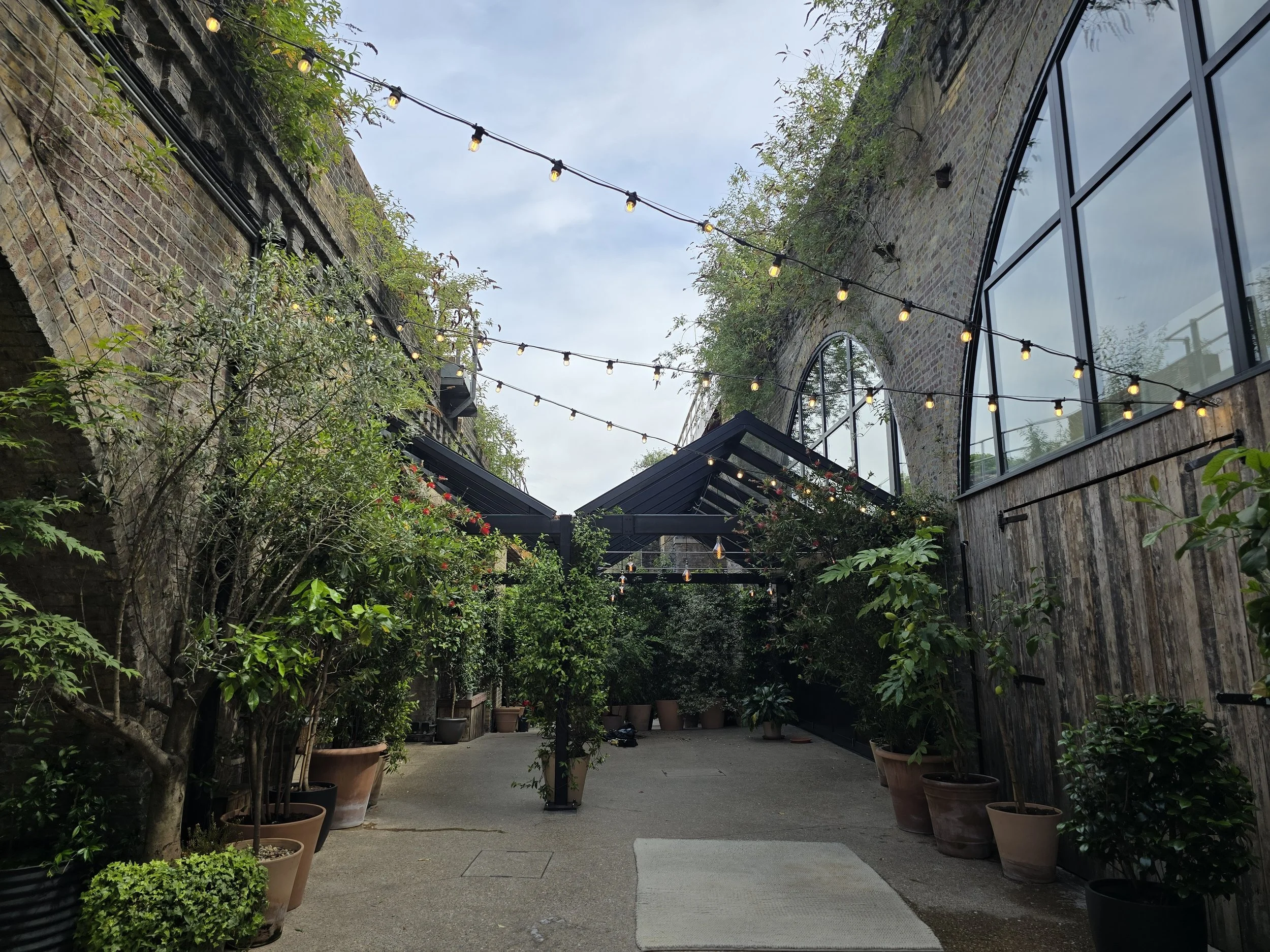 100 Barrington: A Brixton Wedding Venue with Warehouse Style and a Whole Lot of Soul