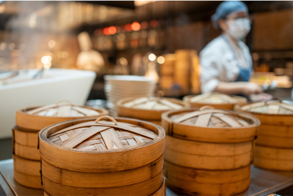 Chinese Hotel Groups Dossen and Orange Set Pledges to Shift 30-70% of their Menus to Plant-Based