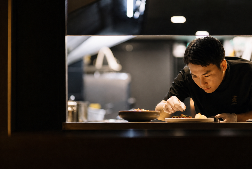 China's Hotel Giants eLong, Dragon Hotel Set Plant-Based Menu Goals