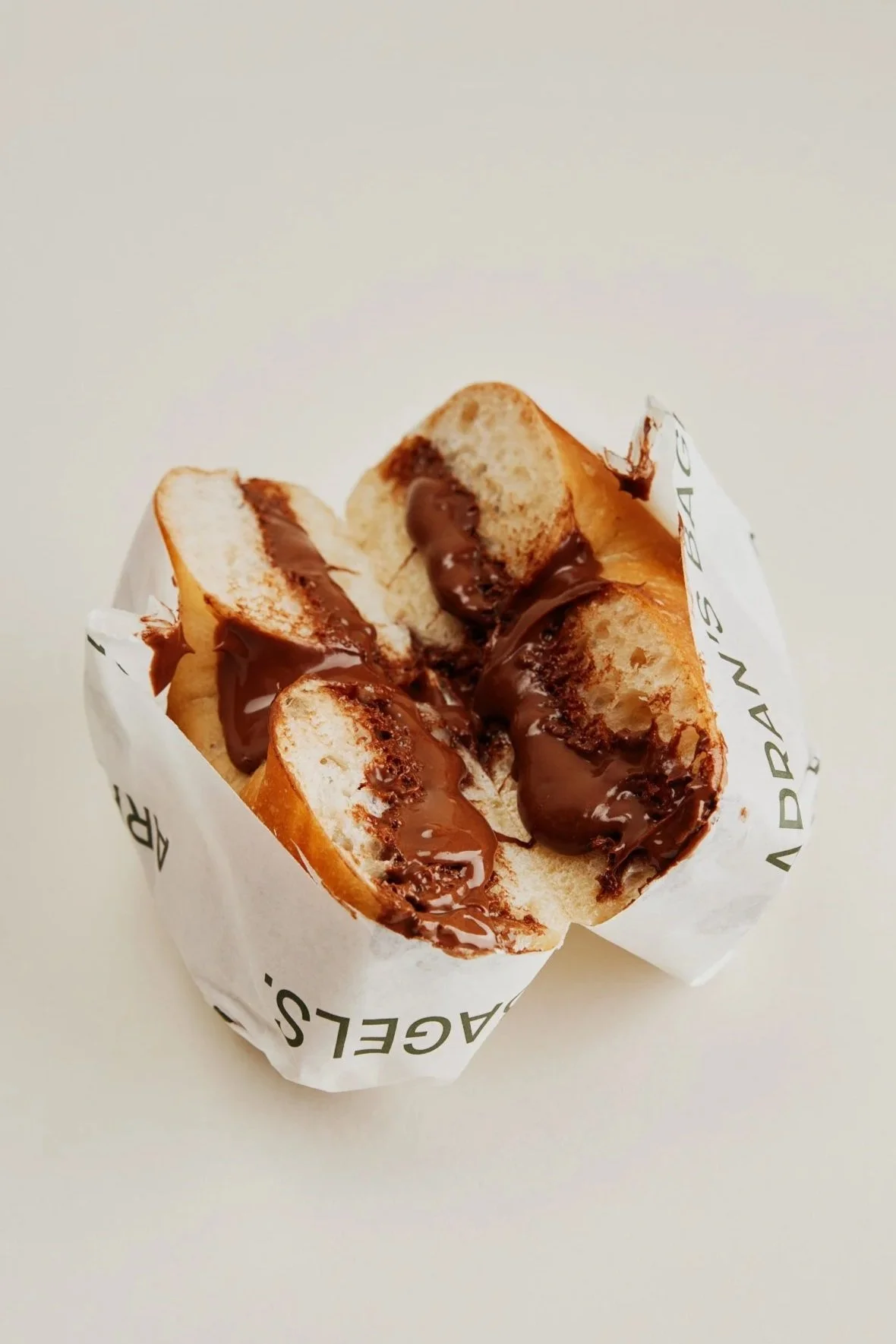NUTELLA BAGEL.