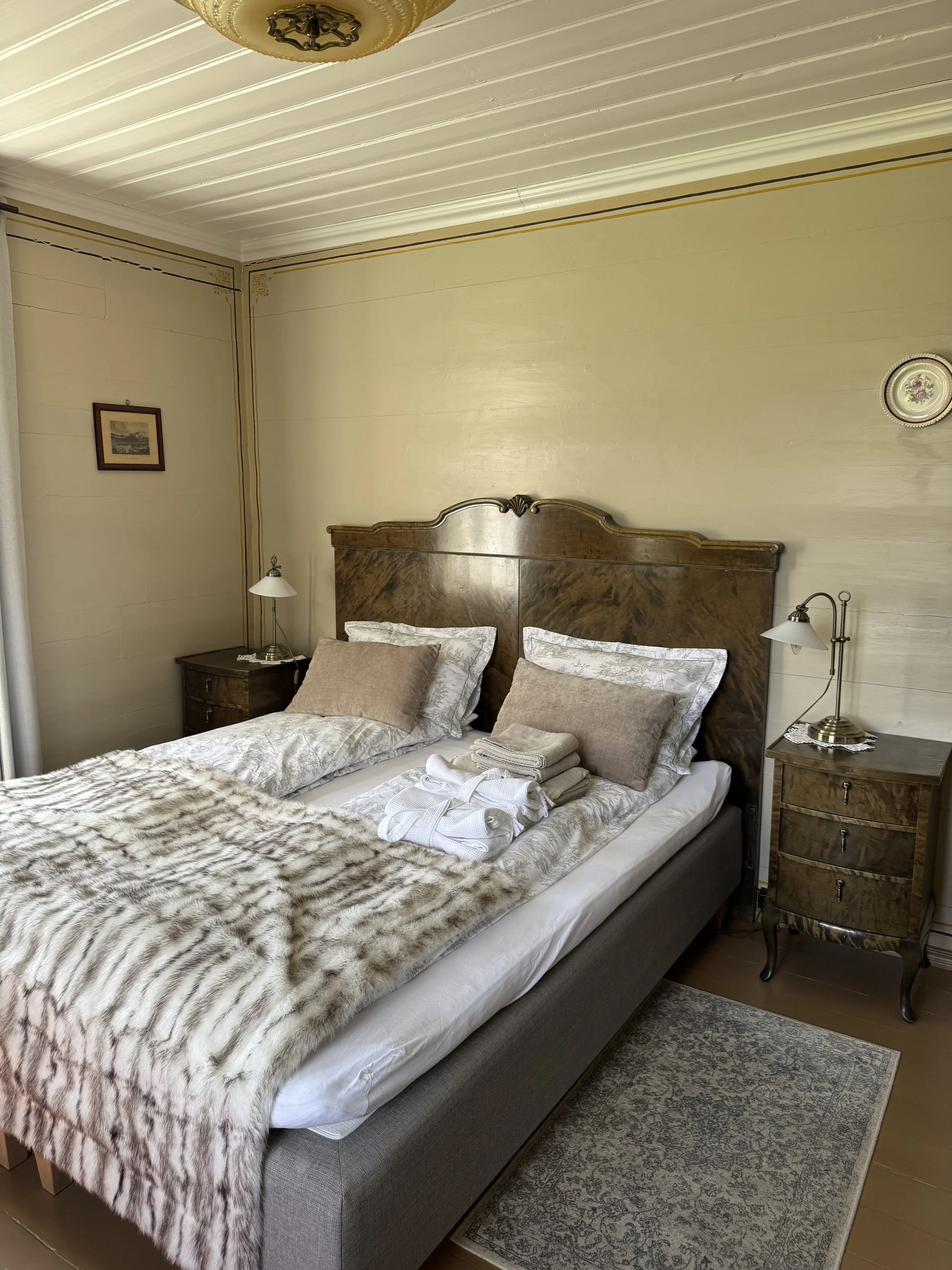 Double room with shared bathrooms - Lord and Rustic room