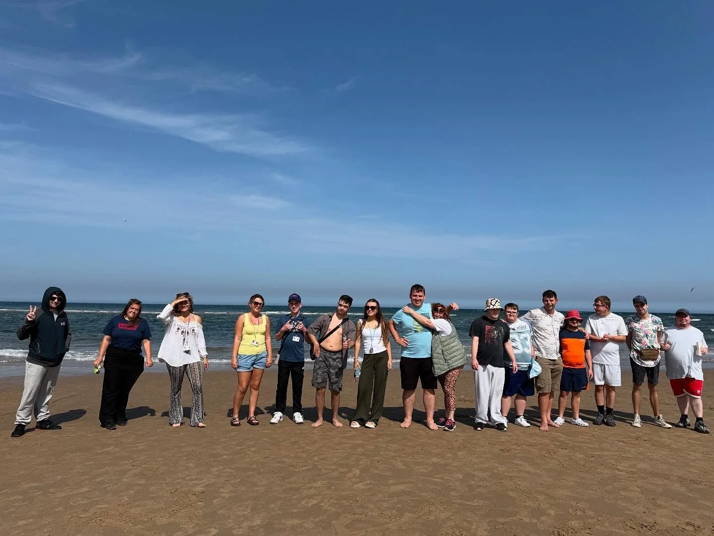 🥵🪭☀️🏖️