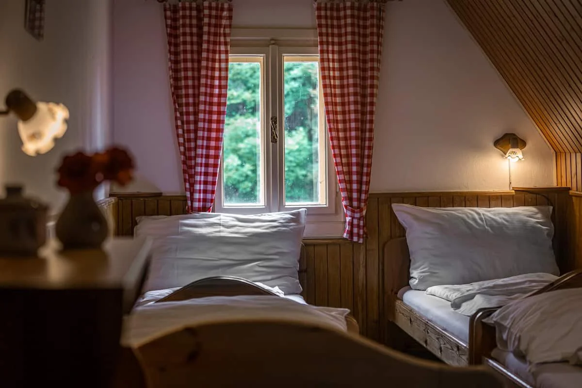 Jedlová retreat lodge living space