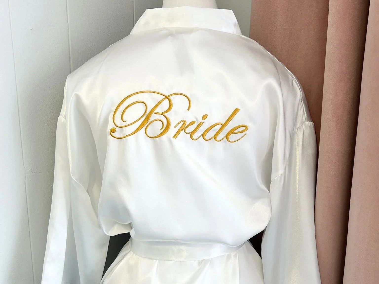 Bride dressing gown