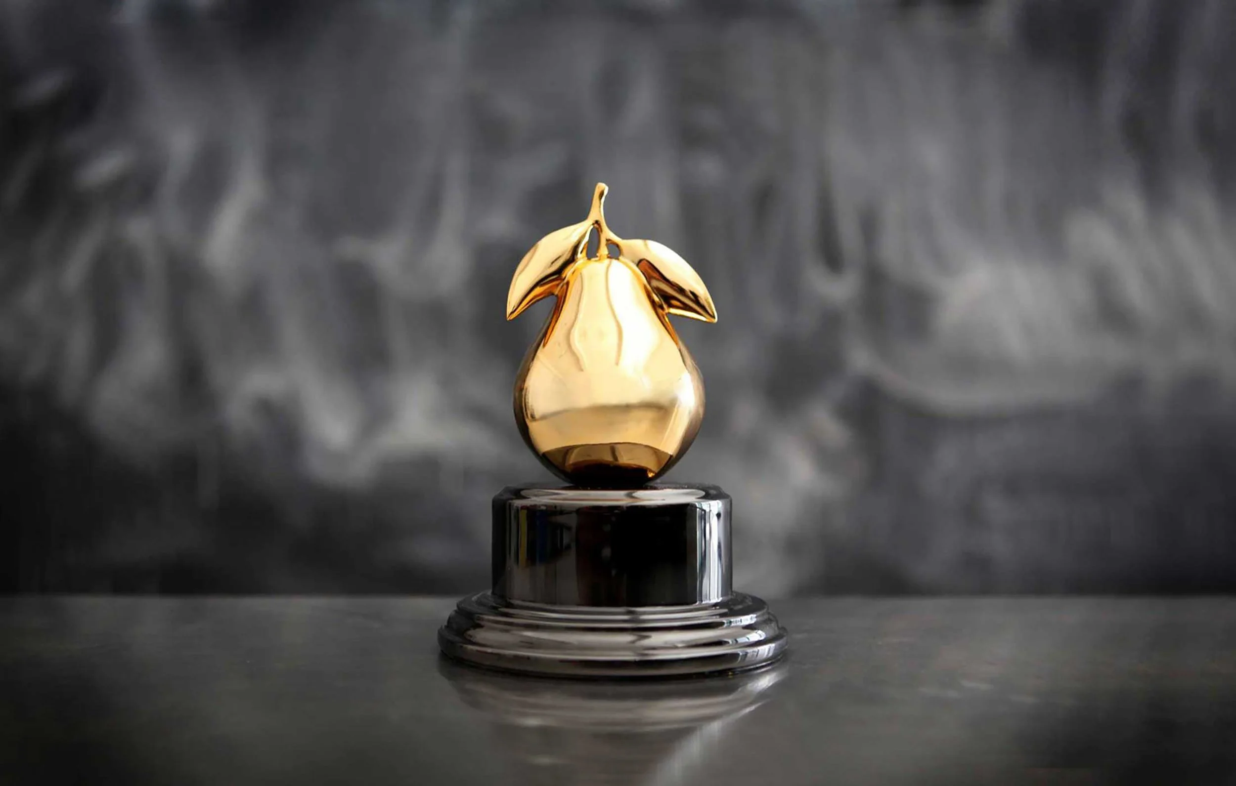 Maya Njie wins prestigious Art and Olfaction Award for Aethi Opum