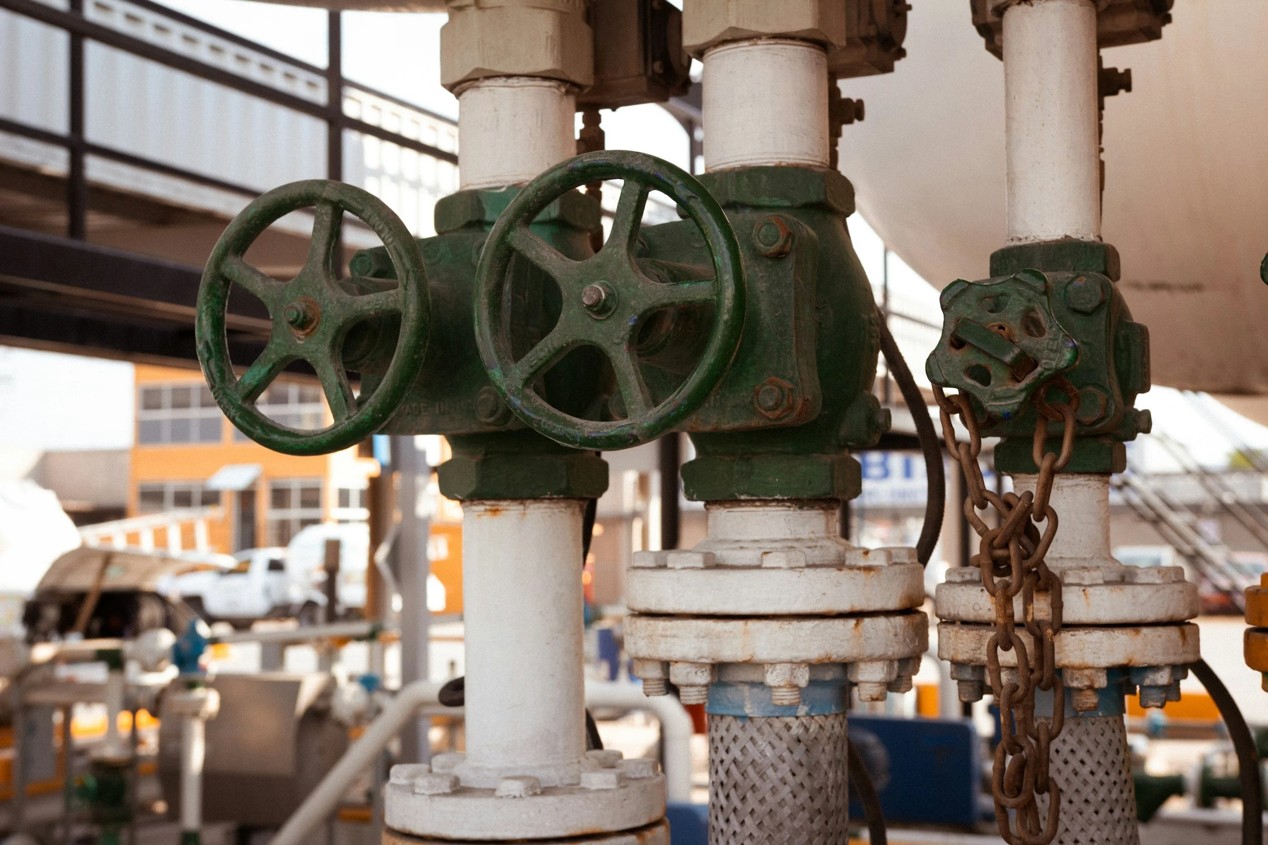 Gate Valves in a Pipeline