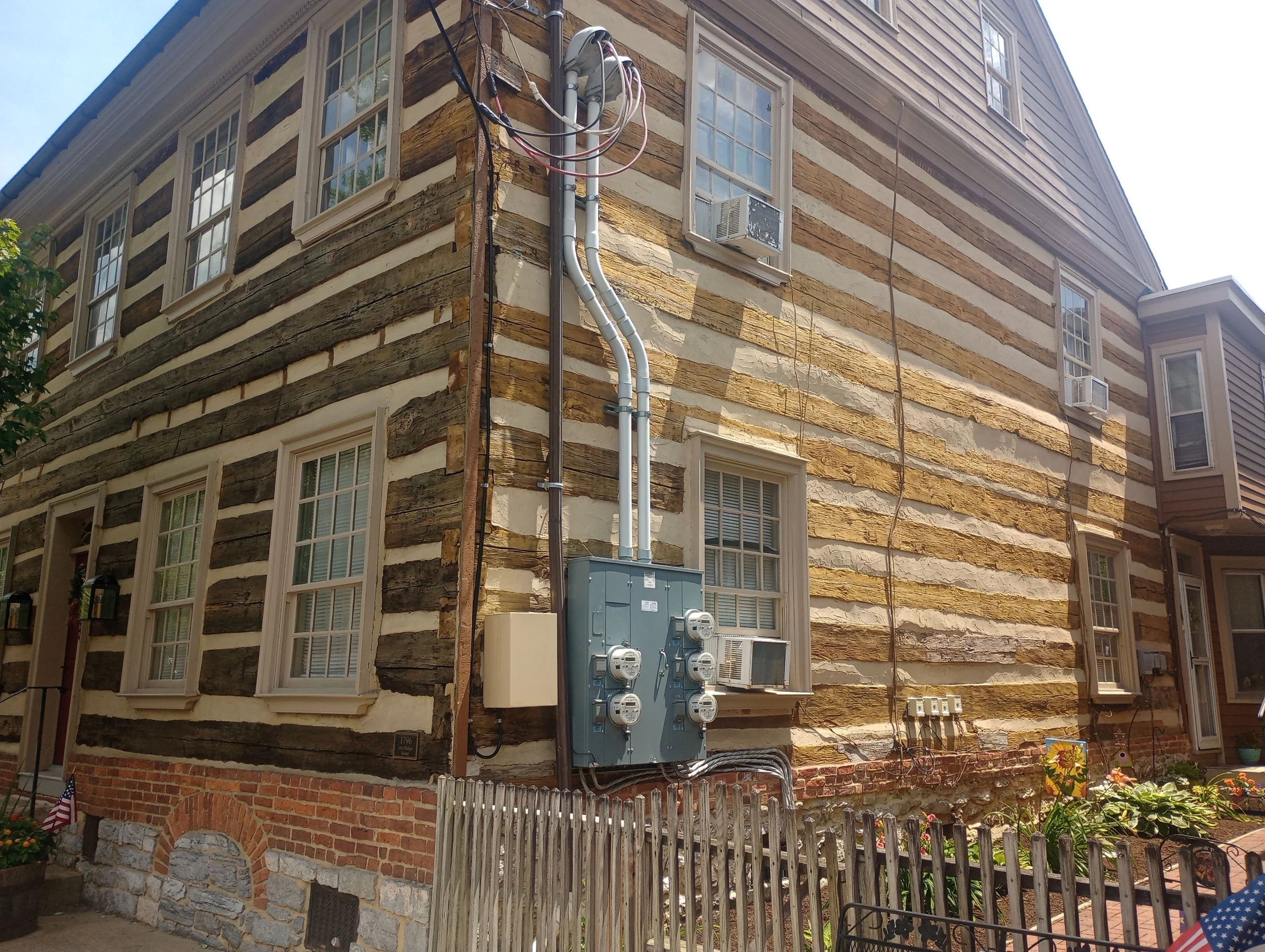 Beautiful Log home in Lititz, PA