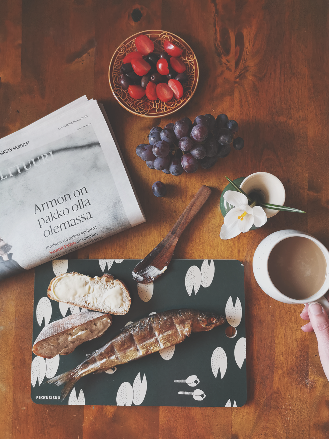 Lampi / Ateljee Pikkusisko 2019 / Kuosisuunnittelu