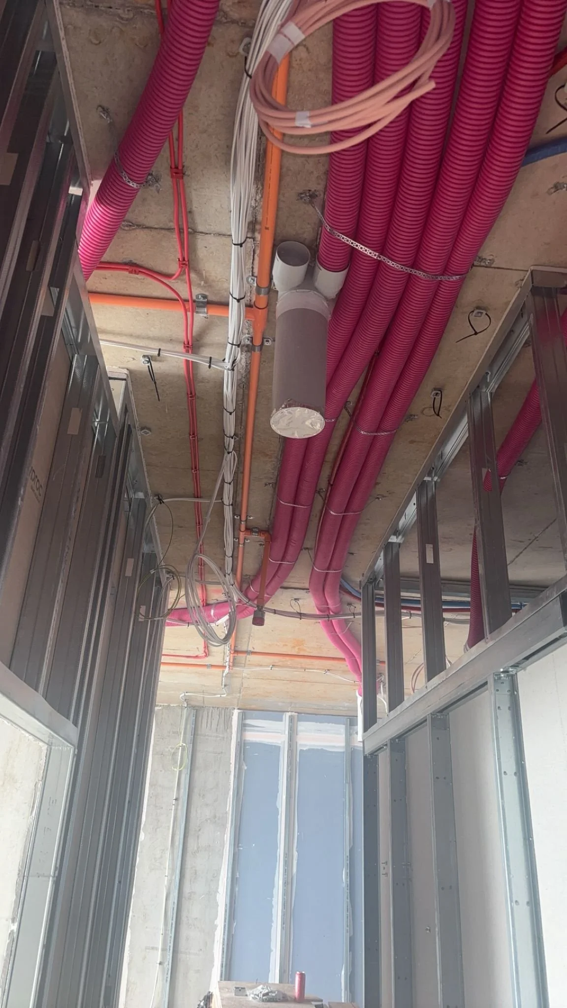 Location: Seven Mills, Clondalkin, Dublin
Units: 680 Apartments 
Works Carried out: Assisting with all first fixes.