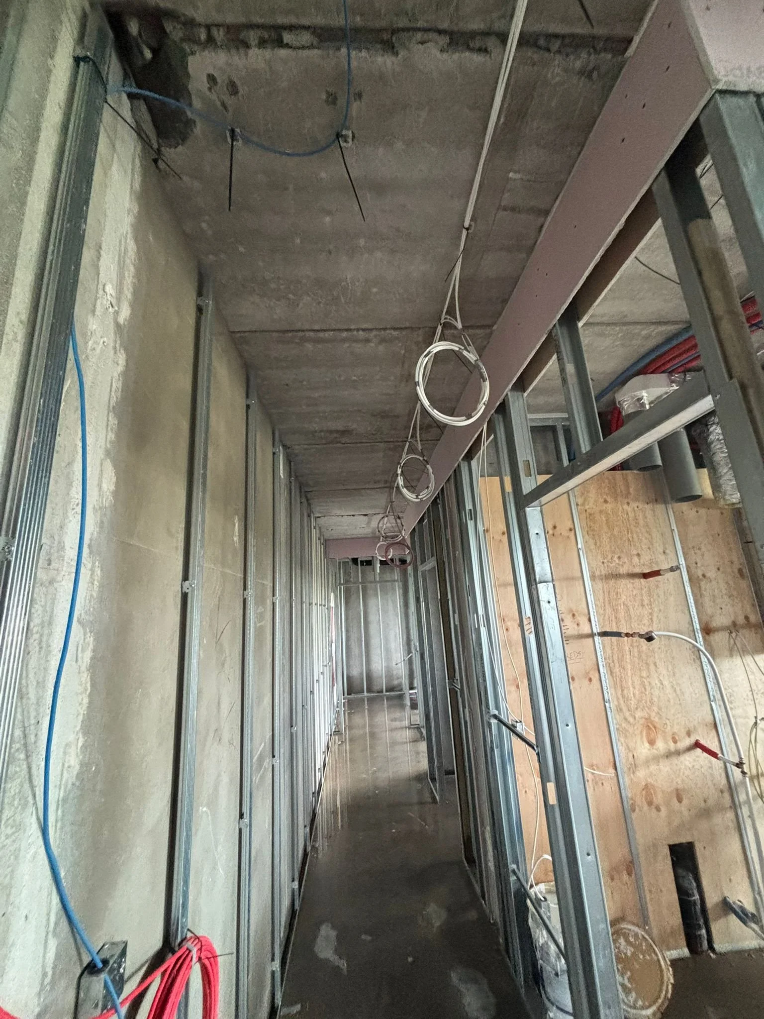 Location: Carrickmines, Dublin 
Units:88 apartments 
Works Carried out:Assisting on the first and second fixes