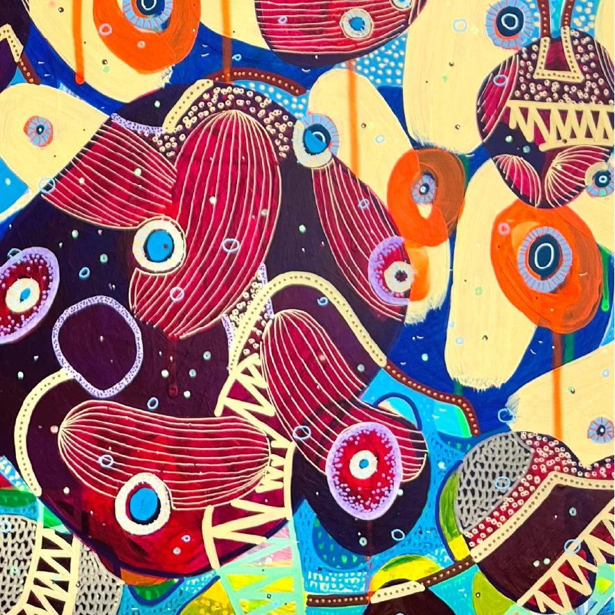 Dipinto astratto con forme circolari e linee colorate, predominanza di colori rosso, blu, giallo e nero.