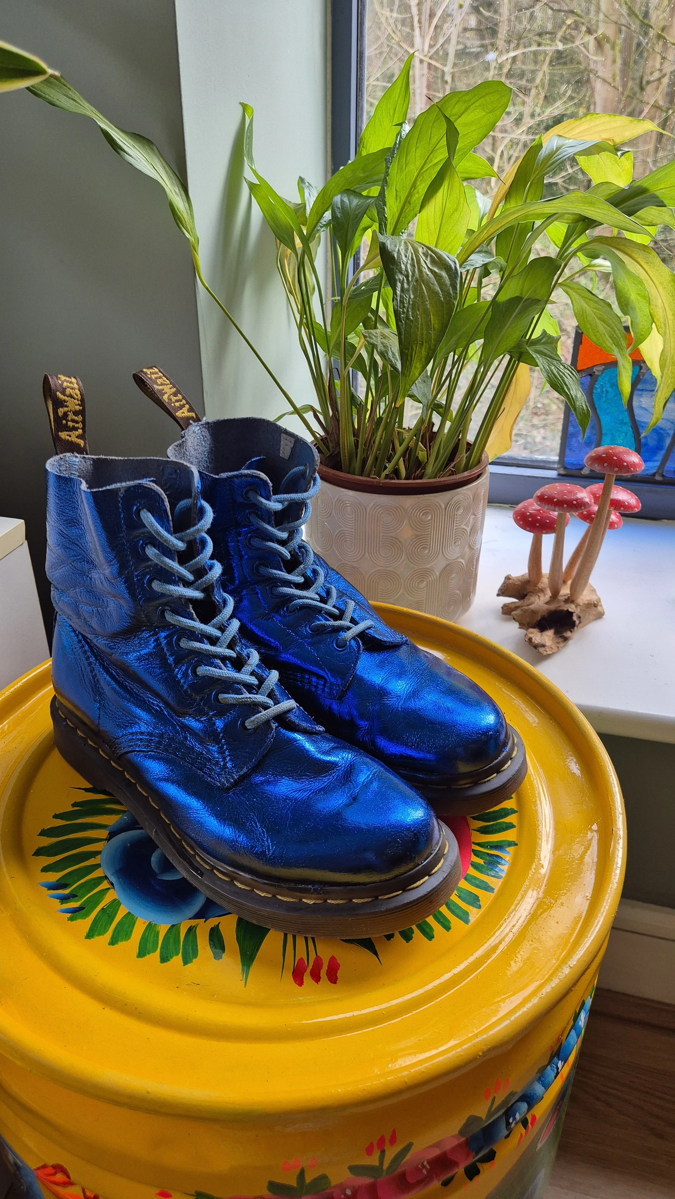 ‘FUNk Up’ Your Footwear