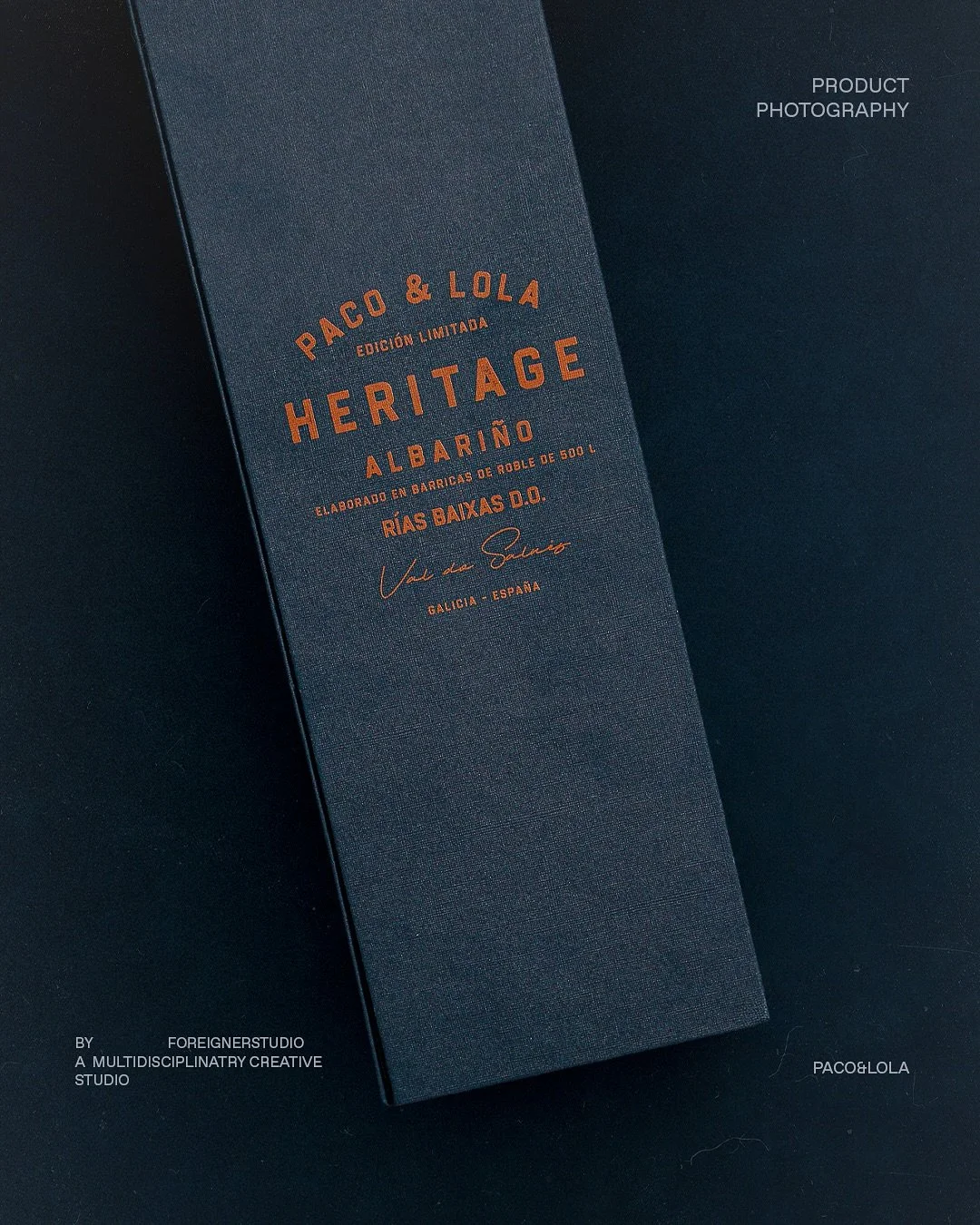 [🇬🇧] At Foreigner Studio we&rsquo;re inspired by brands that don&rsquo;t just make things, but build meaning.
⠀
We had the honor of photographing Heritage, a limited edition Albari&ntilde;o by @paco_lola .
A wine aged in 500L oak barrels, born in t