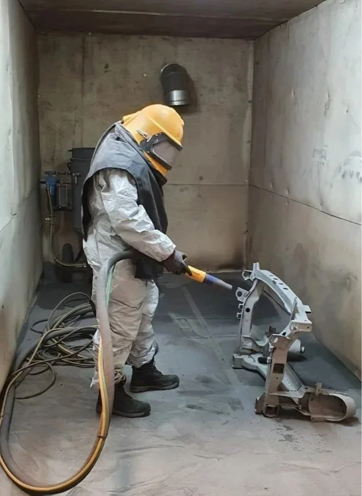 4m long shot blasting booth