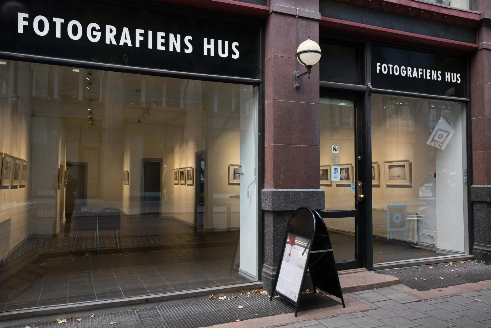 FOTOGRAFIENS HUS EXHIBITION
