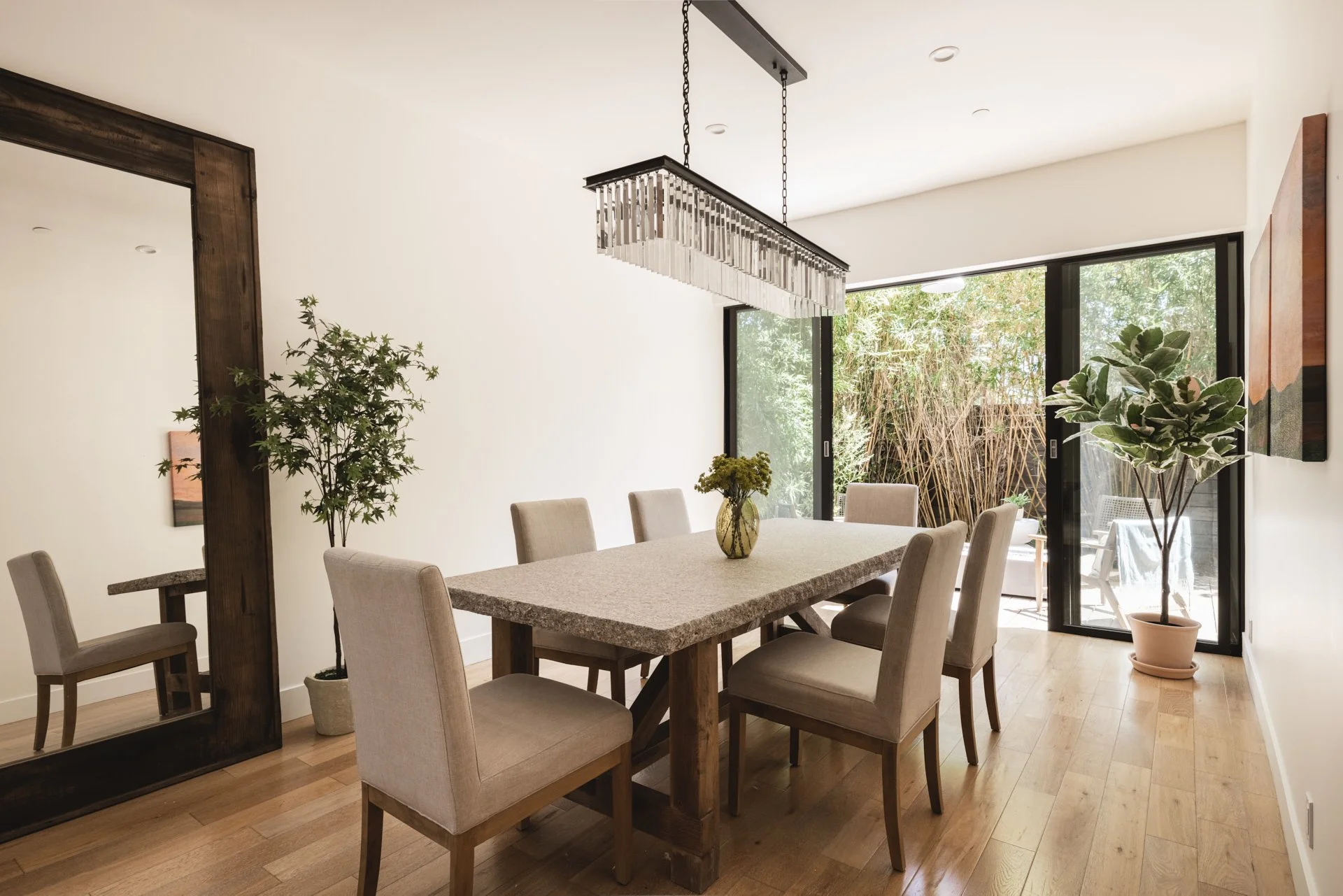 Aqua Vista Studio City_interiors_interior design4.jpg