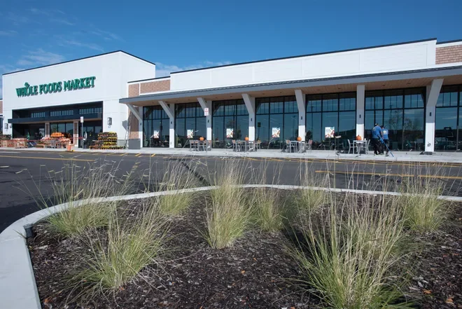 790 Iyannough rd. Hyannis, ma