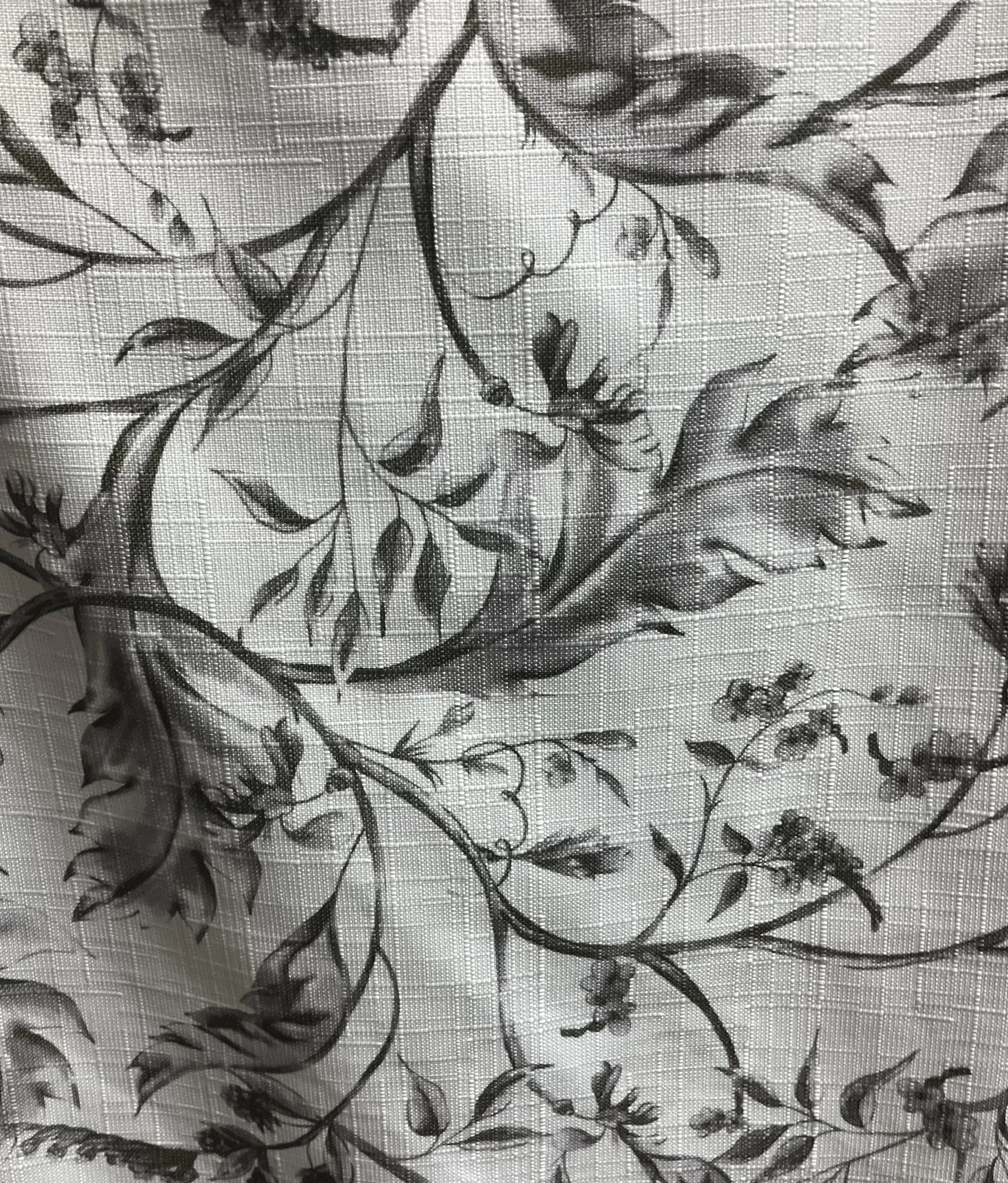 Basil Veranda on Lola Napkins