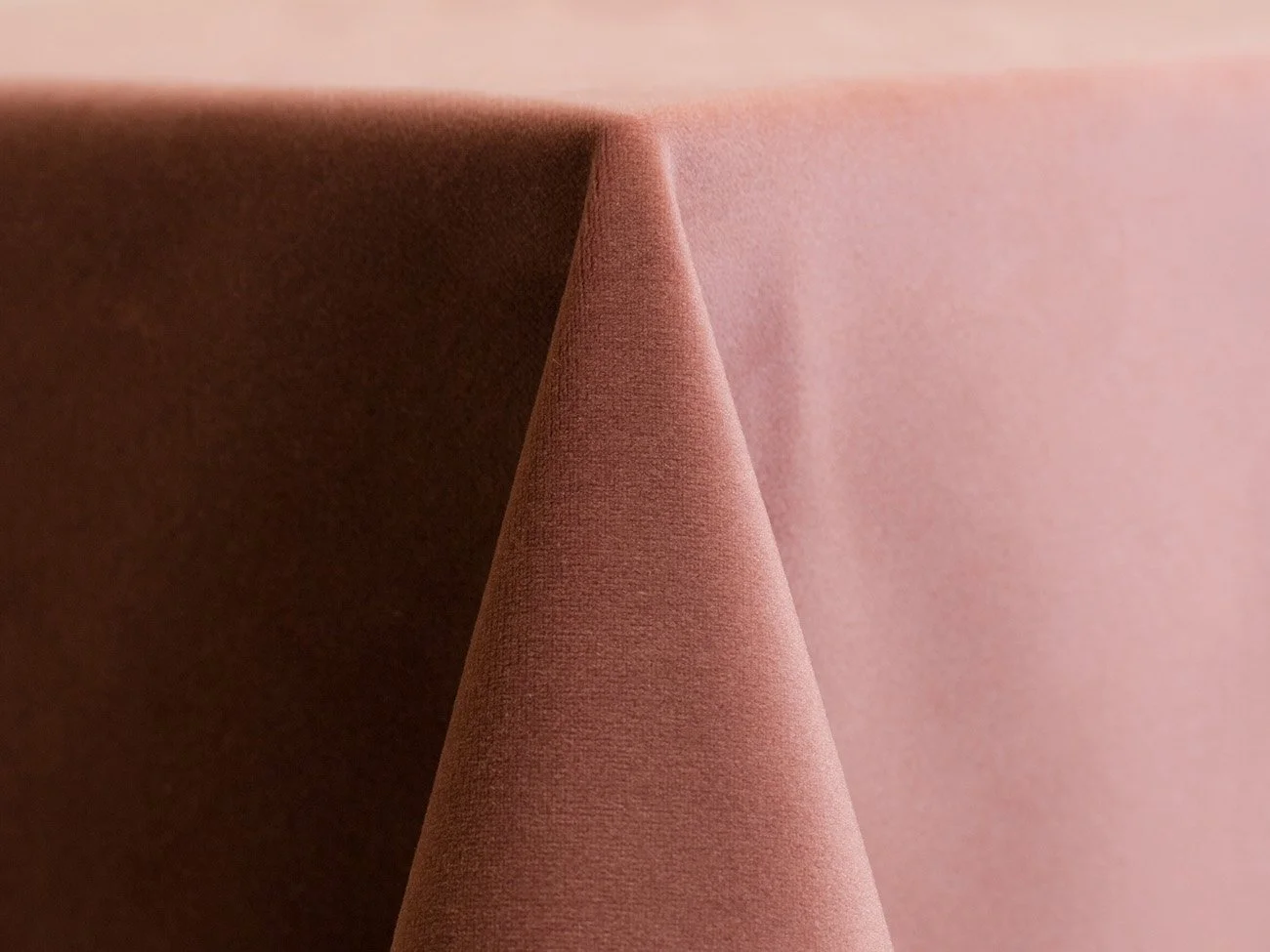 Blush Velvet Table Linen