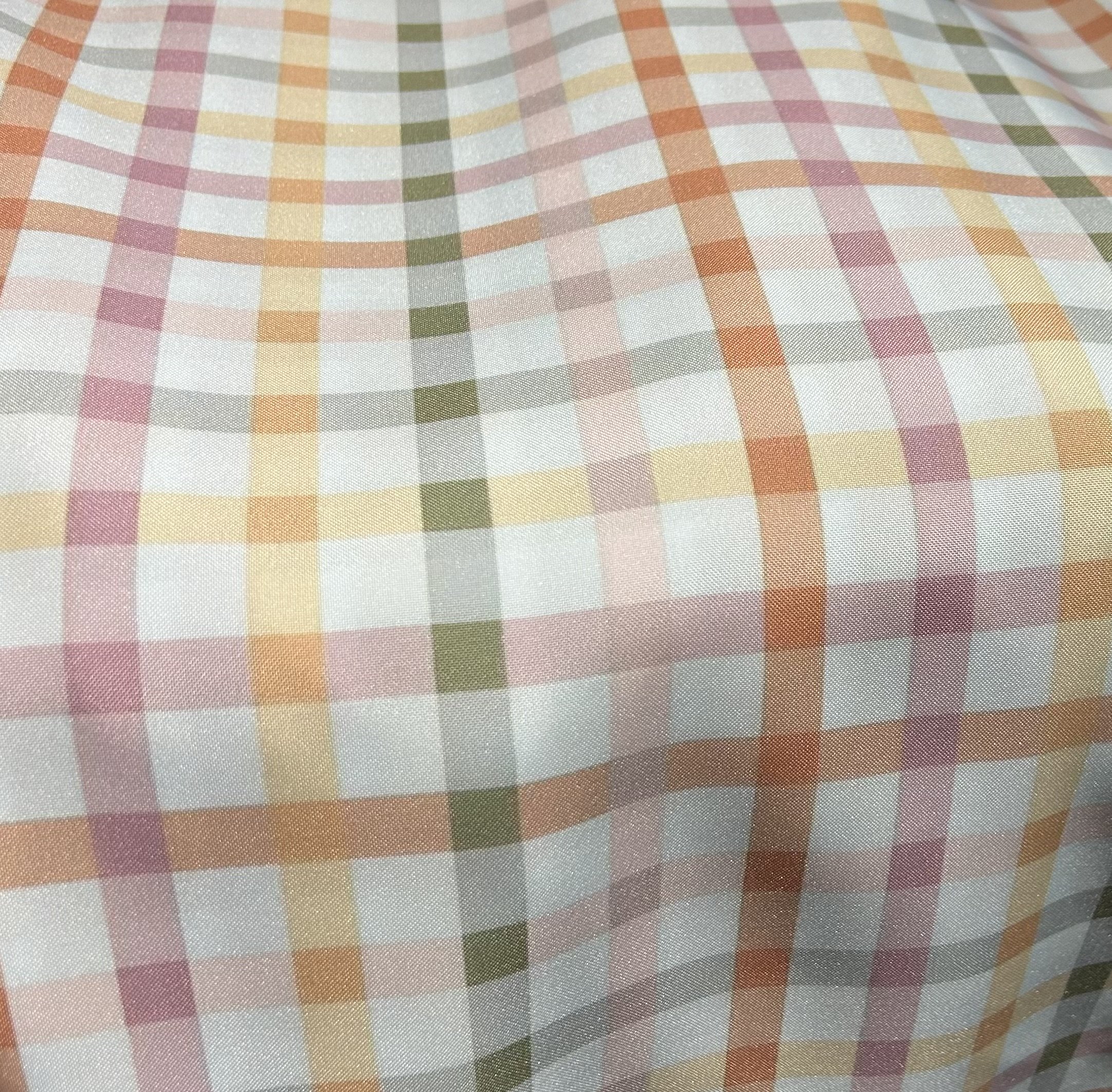 Spring Plaid Table Linen