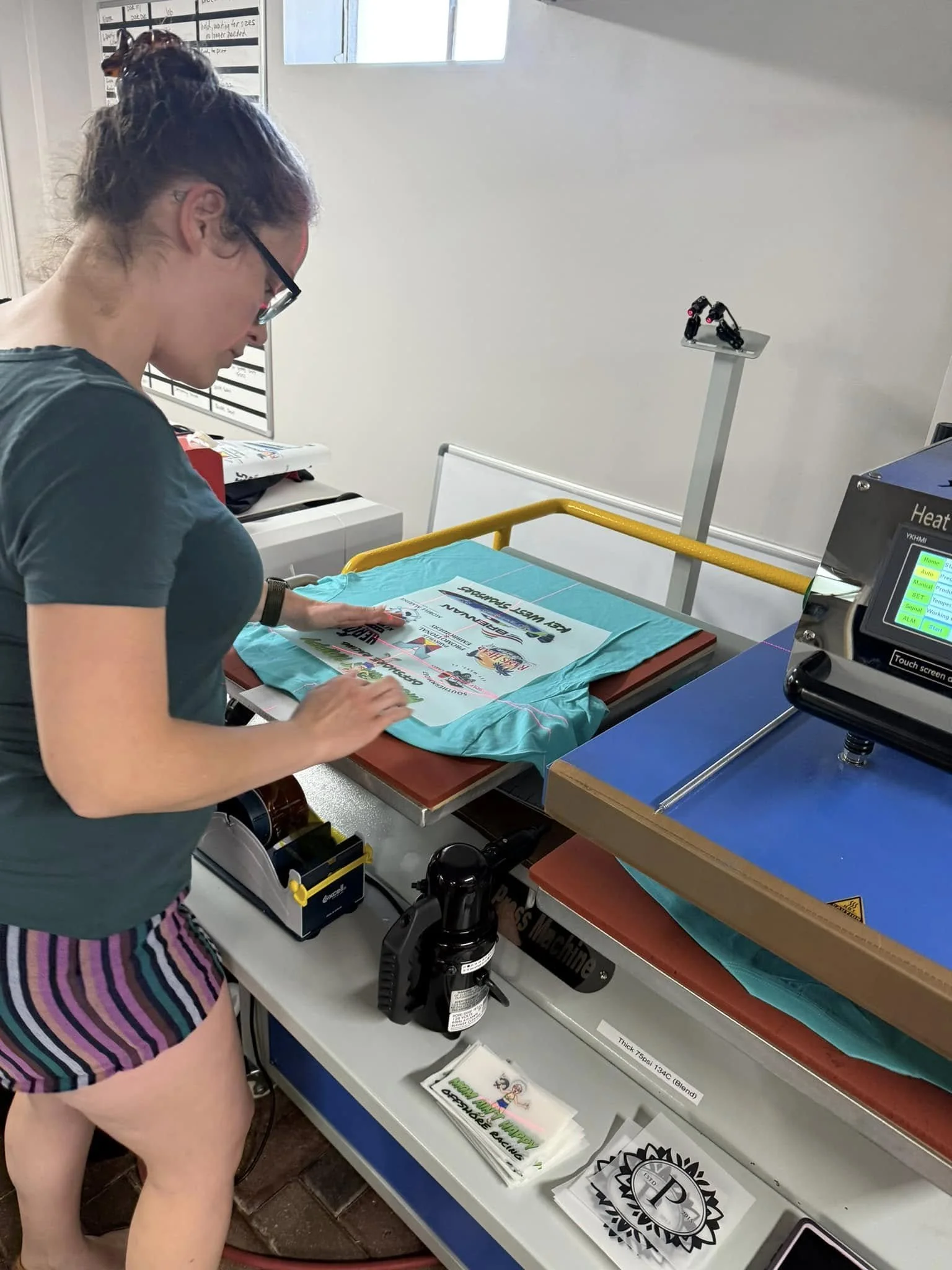 mom-aint-happy-super-stock-powerboat-race-action