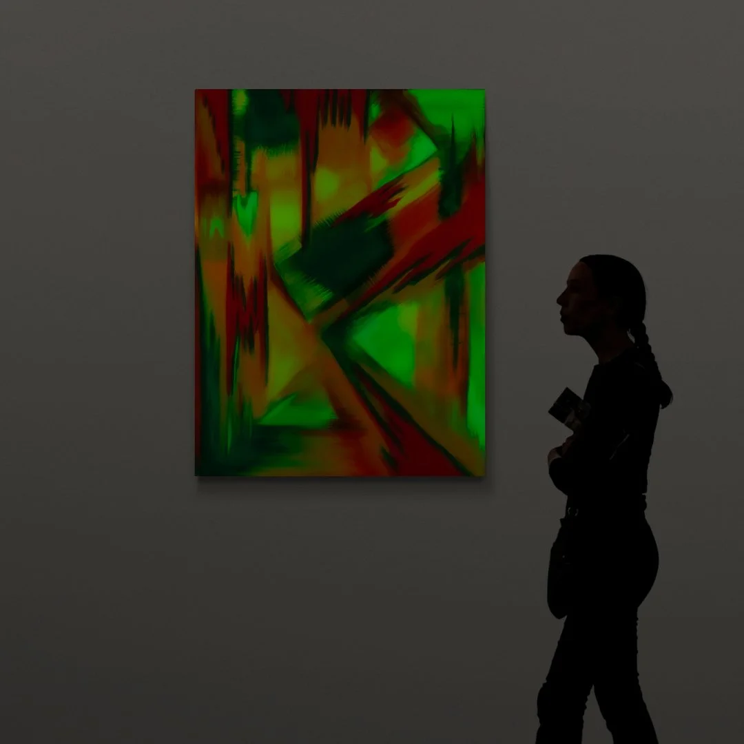 Woman_in_large_open_art_gallery (3).jpg