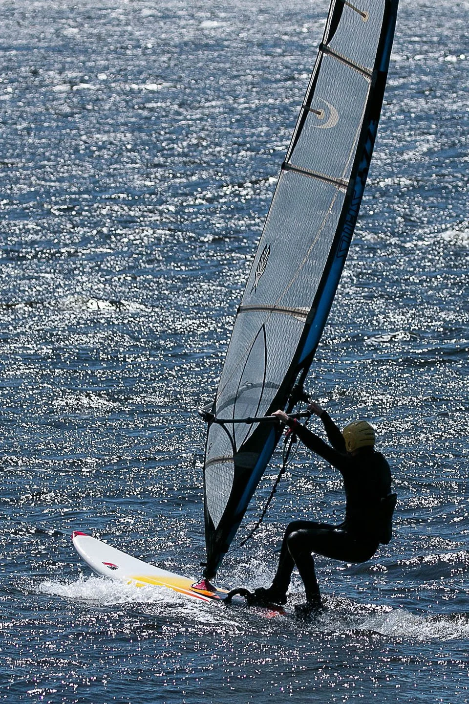 PLANCHE_A_VOILE_18.jpg
