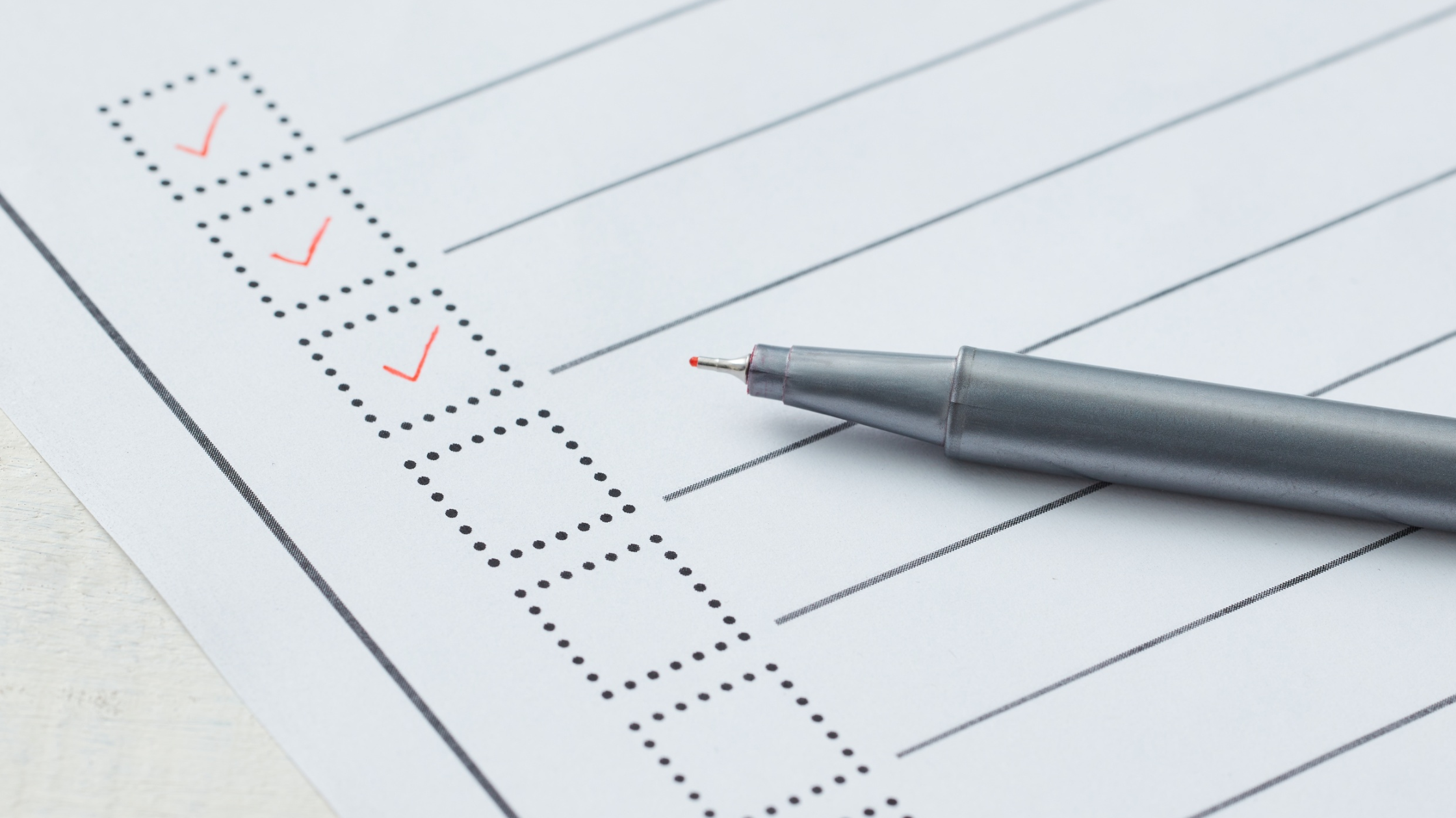 90-day plan checklist to improve market position for a construction company