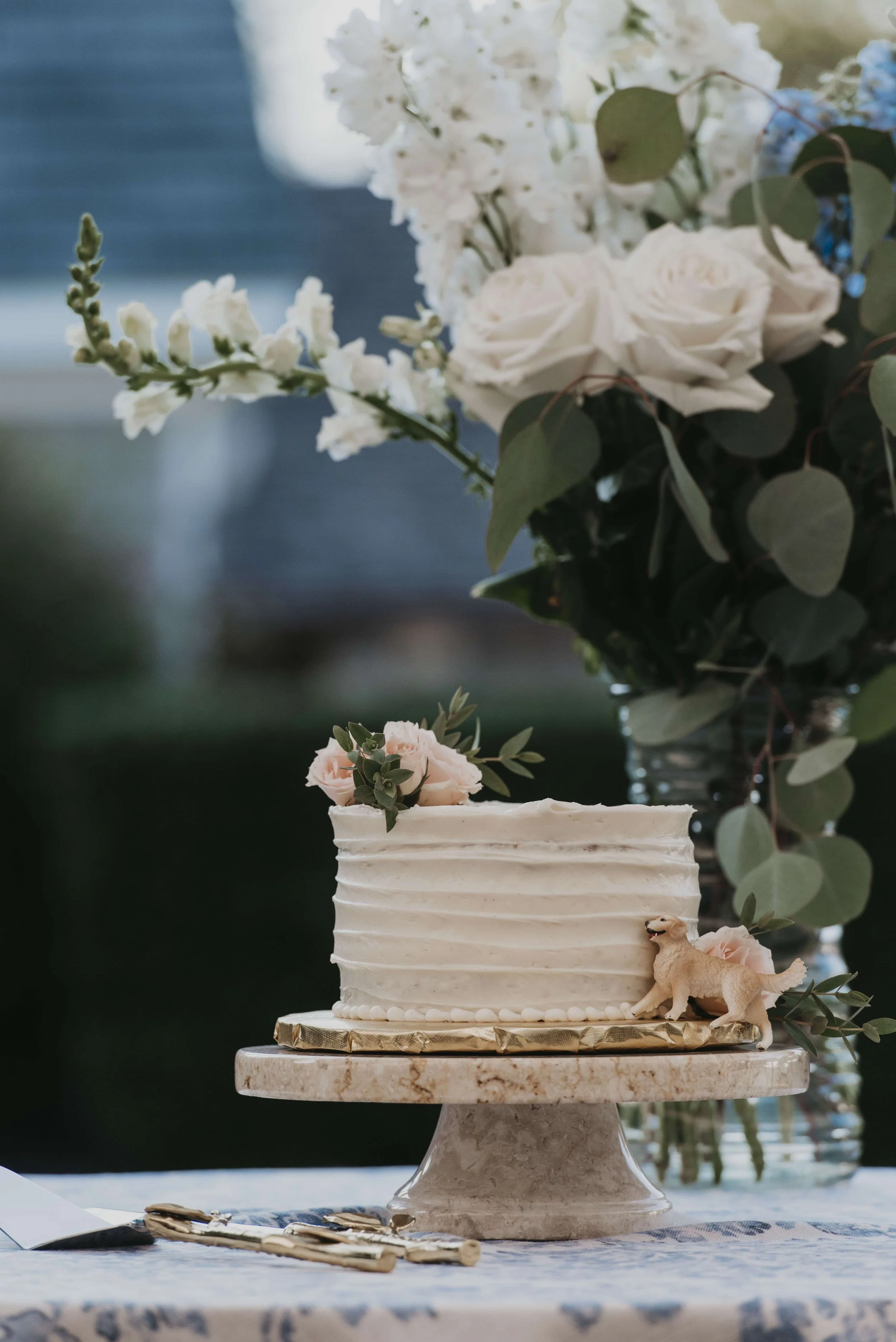 blue rocks catering-cake with dog and flowers.jpeg