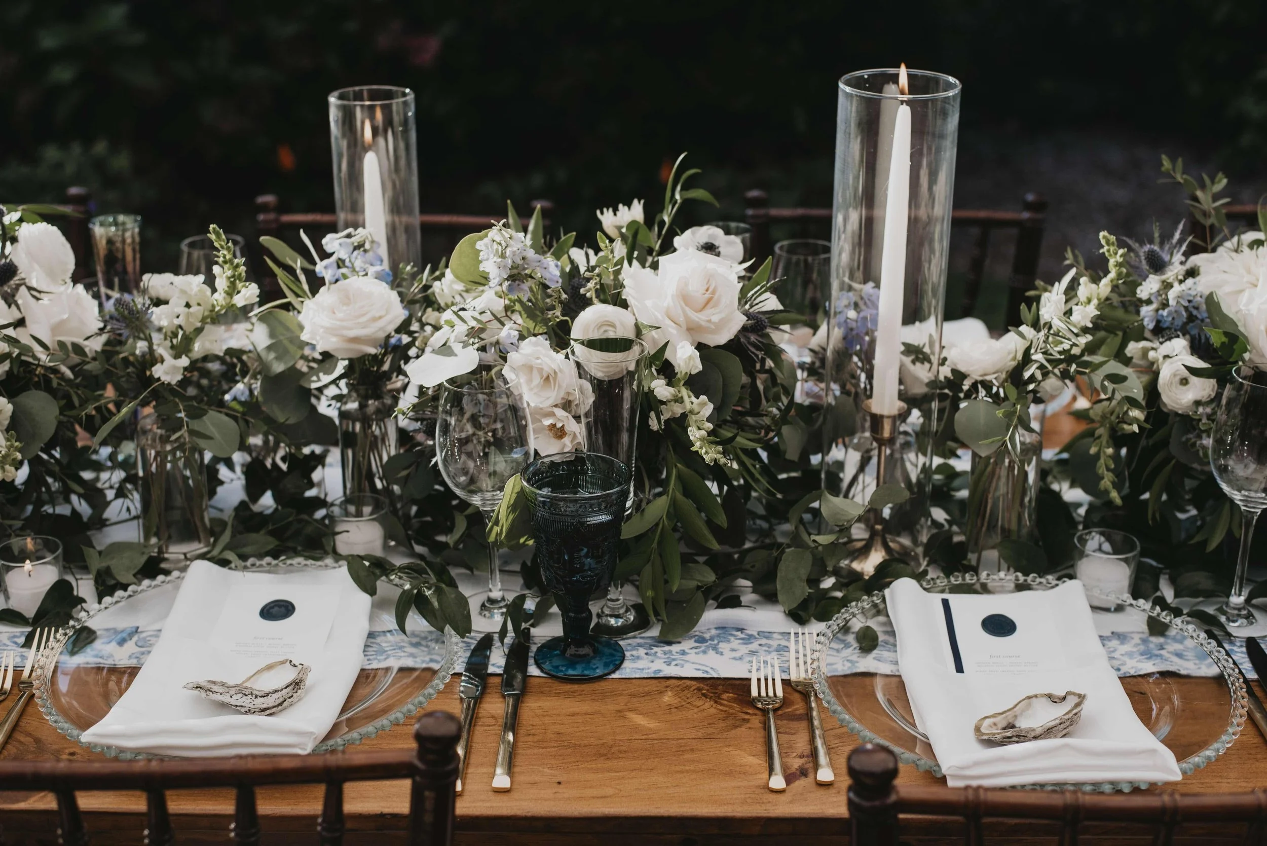 blue rocks catering-tablescape-oysters.jpeg