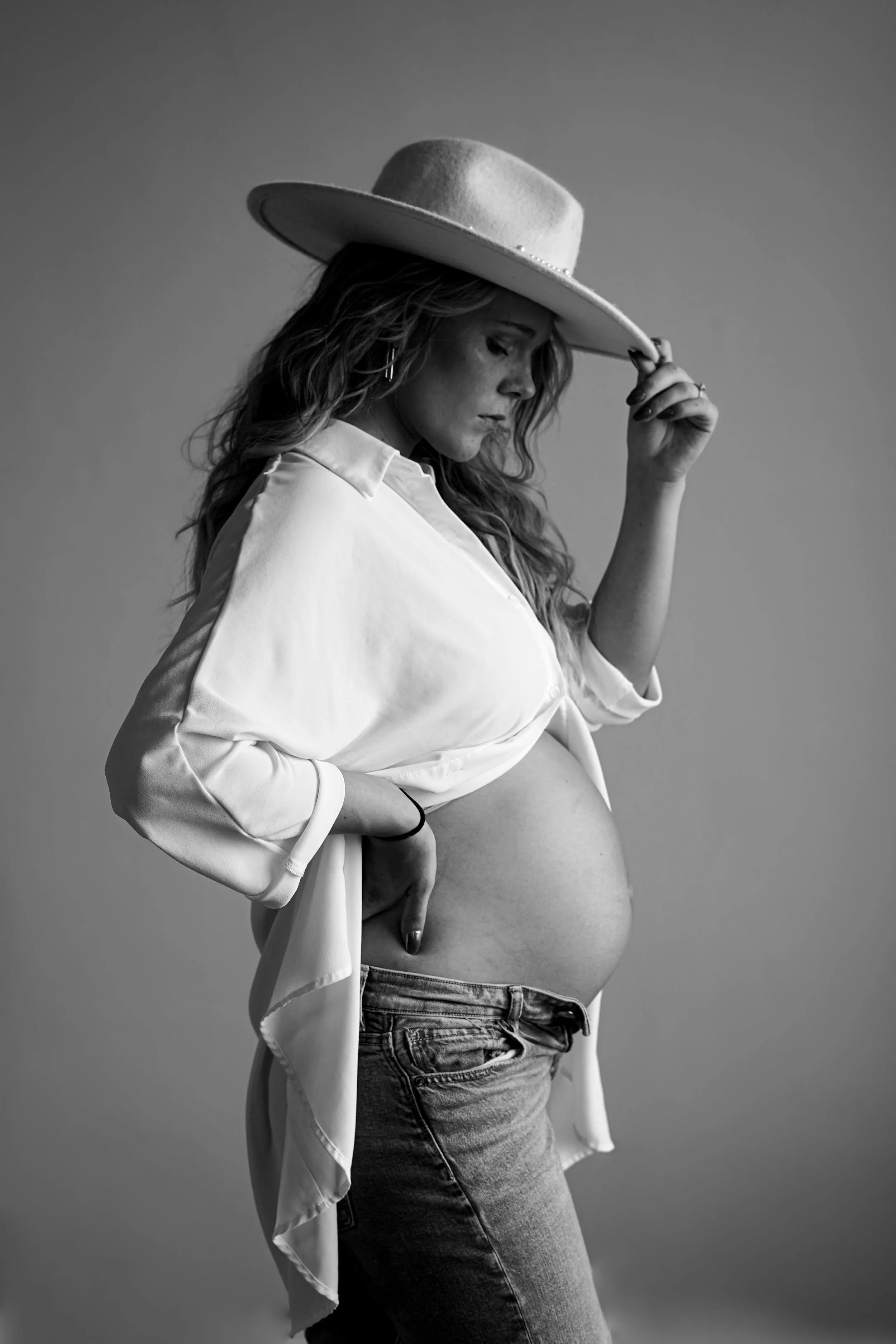 LilienneMediaCo_LoganMaternity_004.JPG