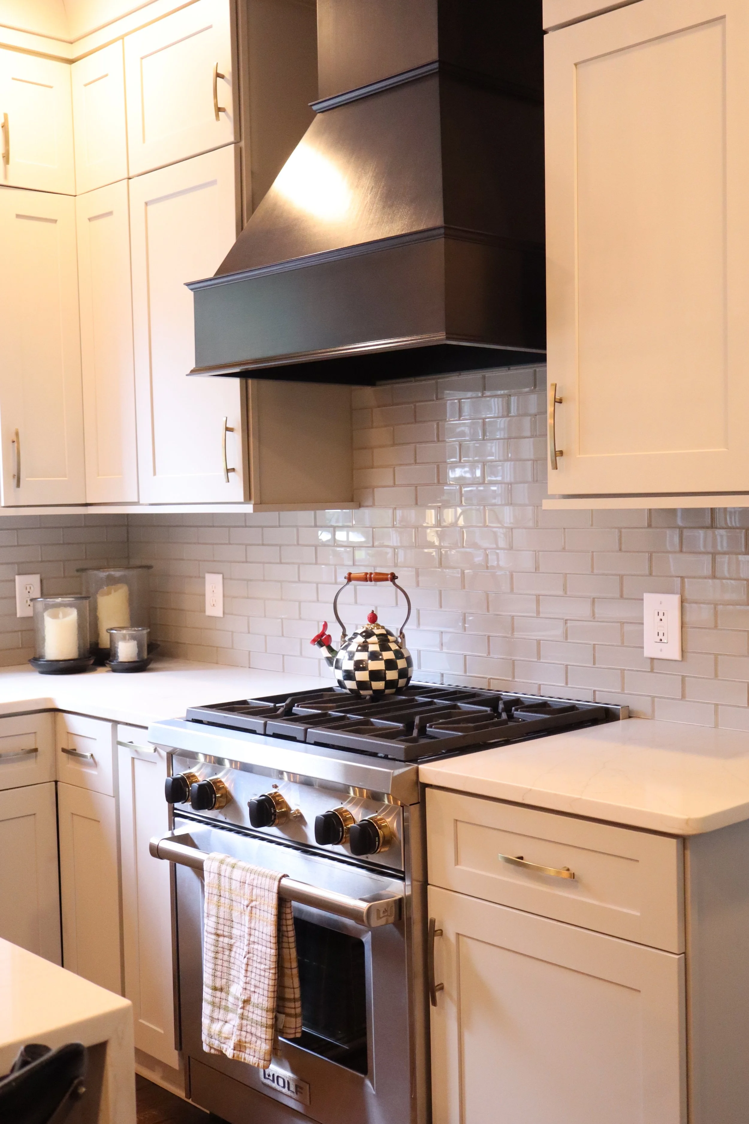 up close kitchen.jpg