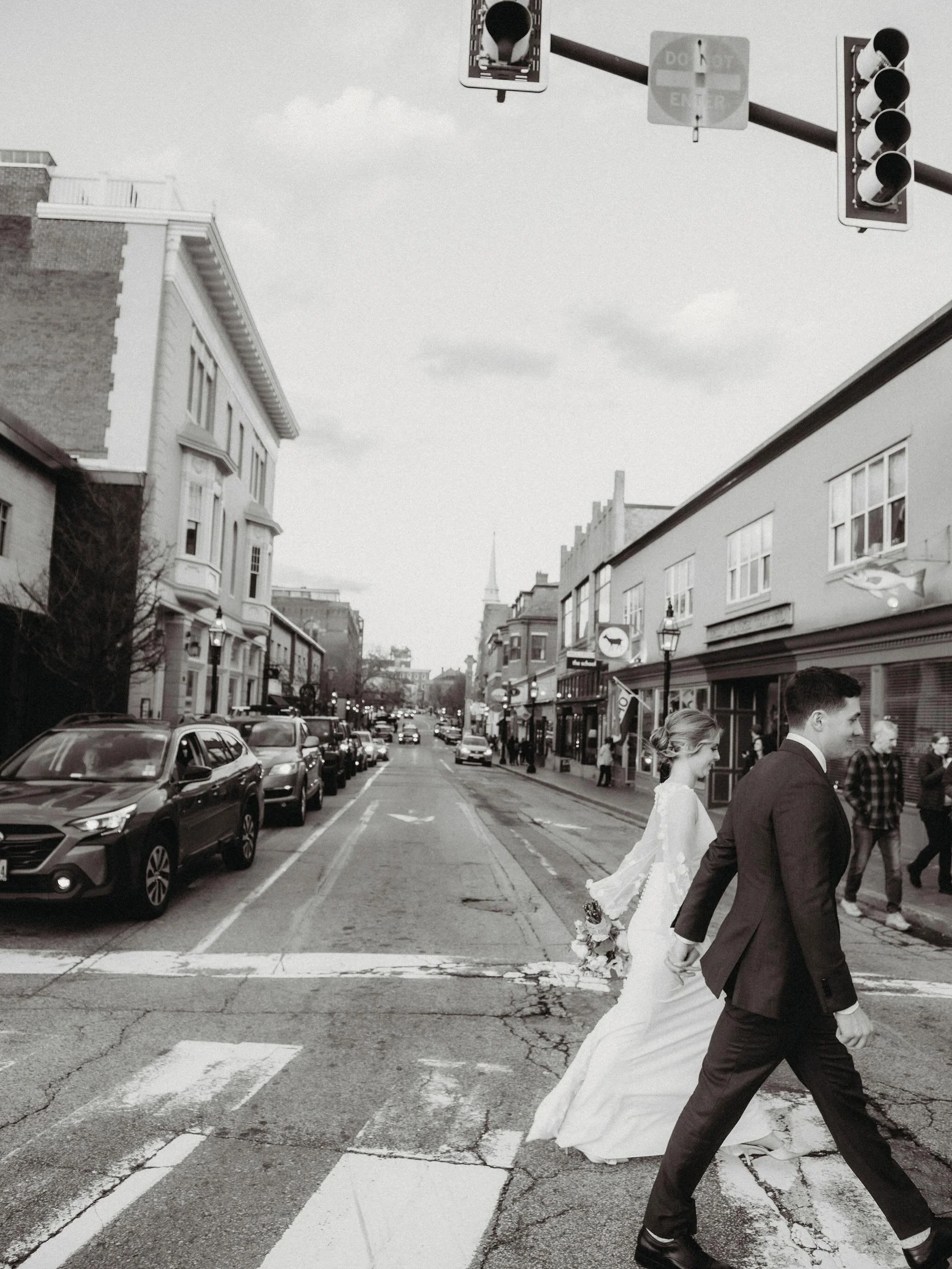Love captured in black and white 🤍🖤

📸 1 - Downtown Portsmouth, NH @kristenphelpsphotography 
📸 2 - Vinegar Hill Music Theatre  @rsummerphoto 
📸 3 - @michellekmartinphoto 
📸 4 - Haley Hallee Photography 
📸 5 - 1774 Inn @janellelyfordphoto 

We