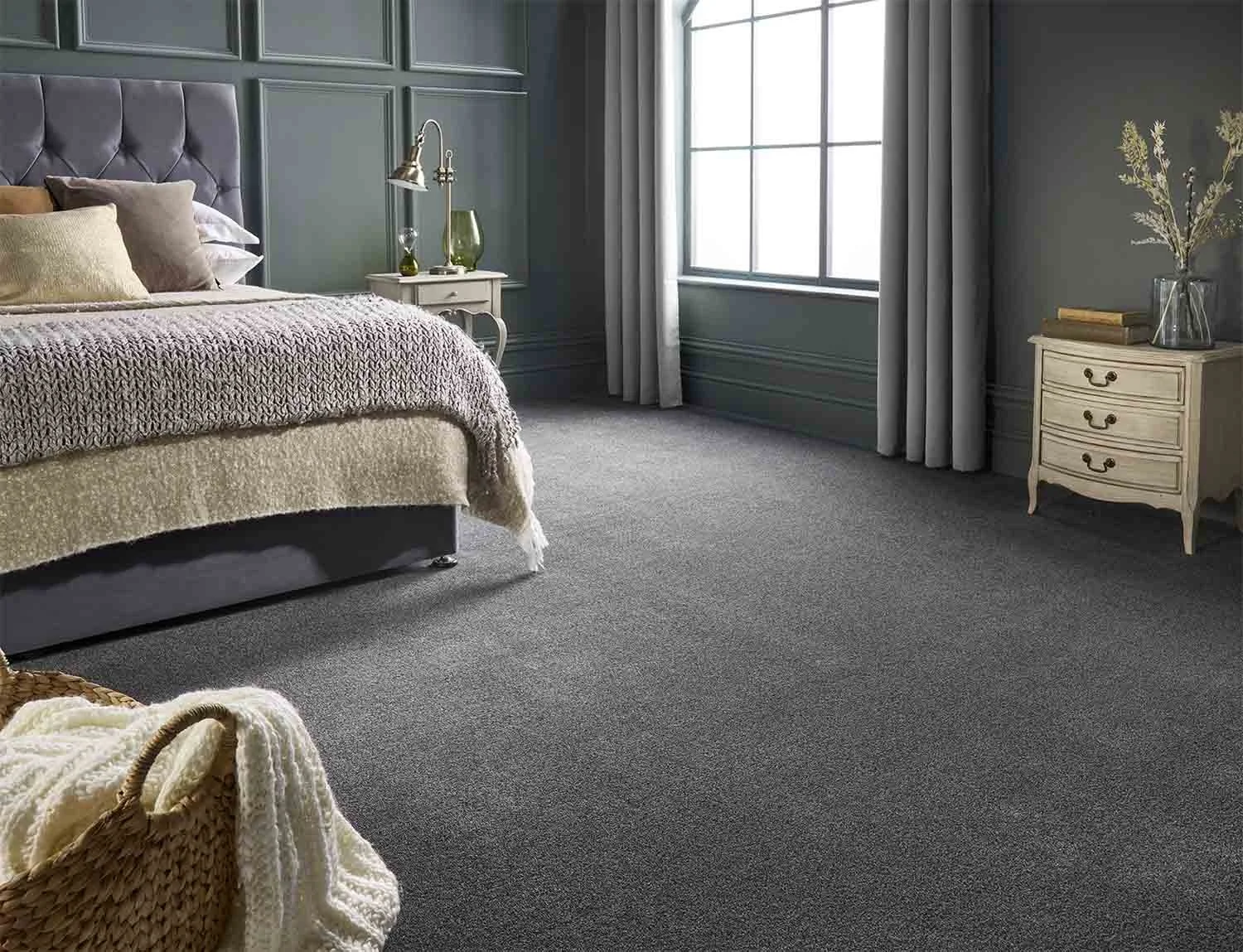 Dark carpets for bedrooms in Cornwall