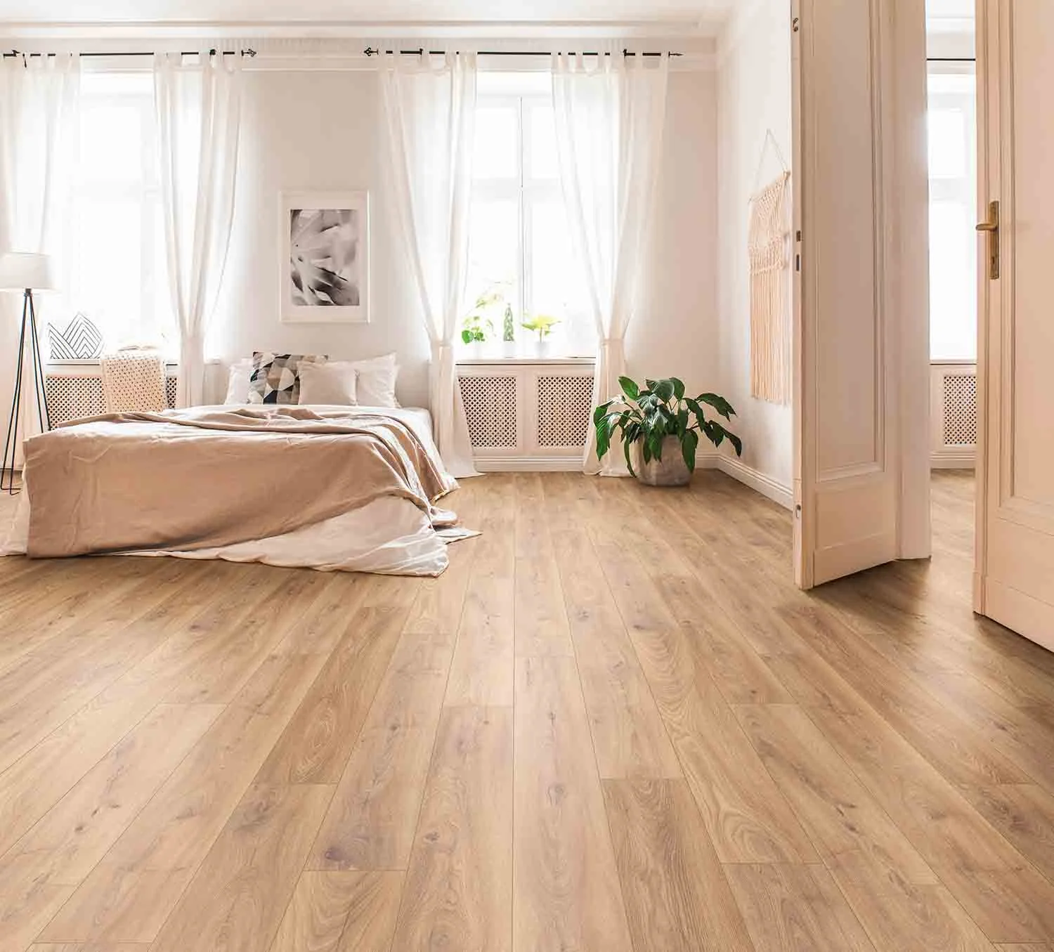 Hallway laminate flooring