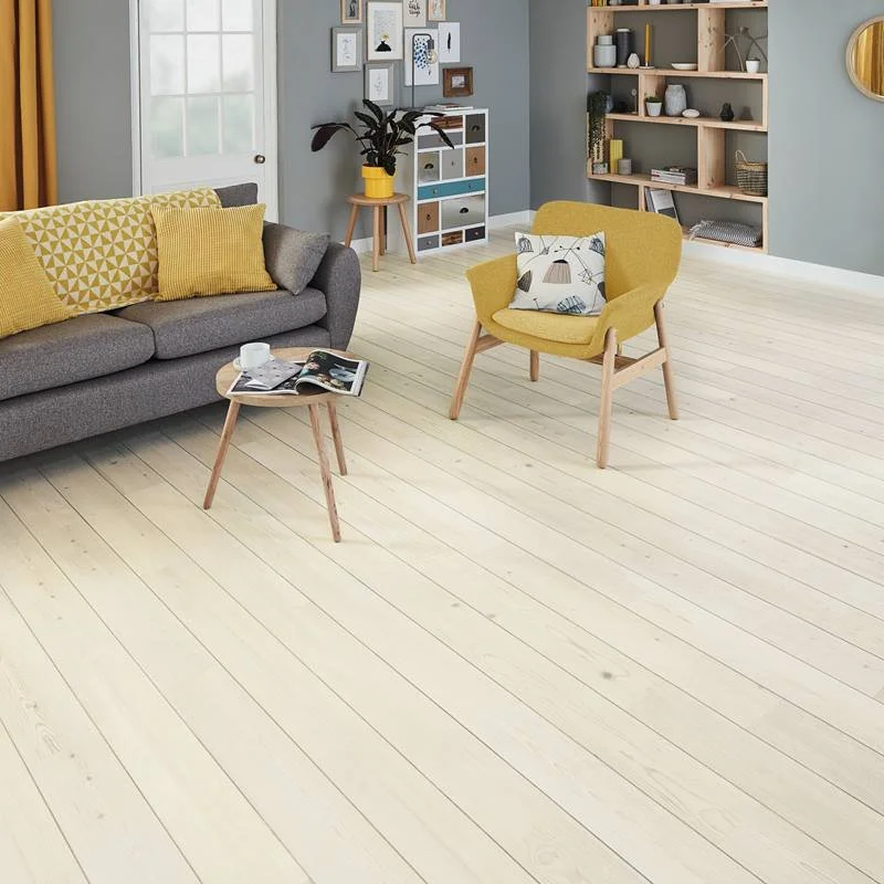 Planked Karndean flooring