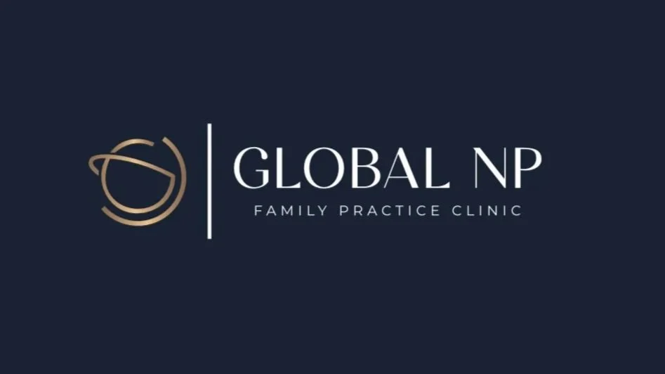 Logotipo com símbolo de esfera estilizada e texto 'GLOBAL NP FAMILY PRACTICE CLINIC' em fundo escuro.