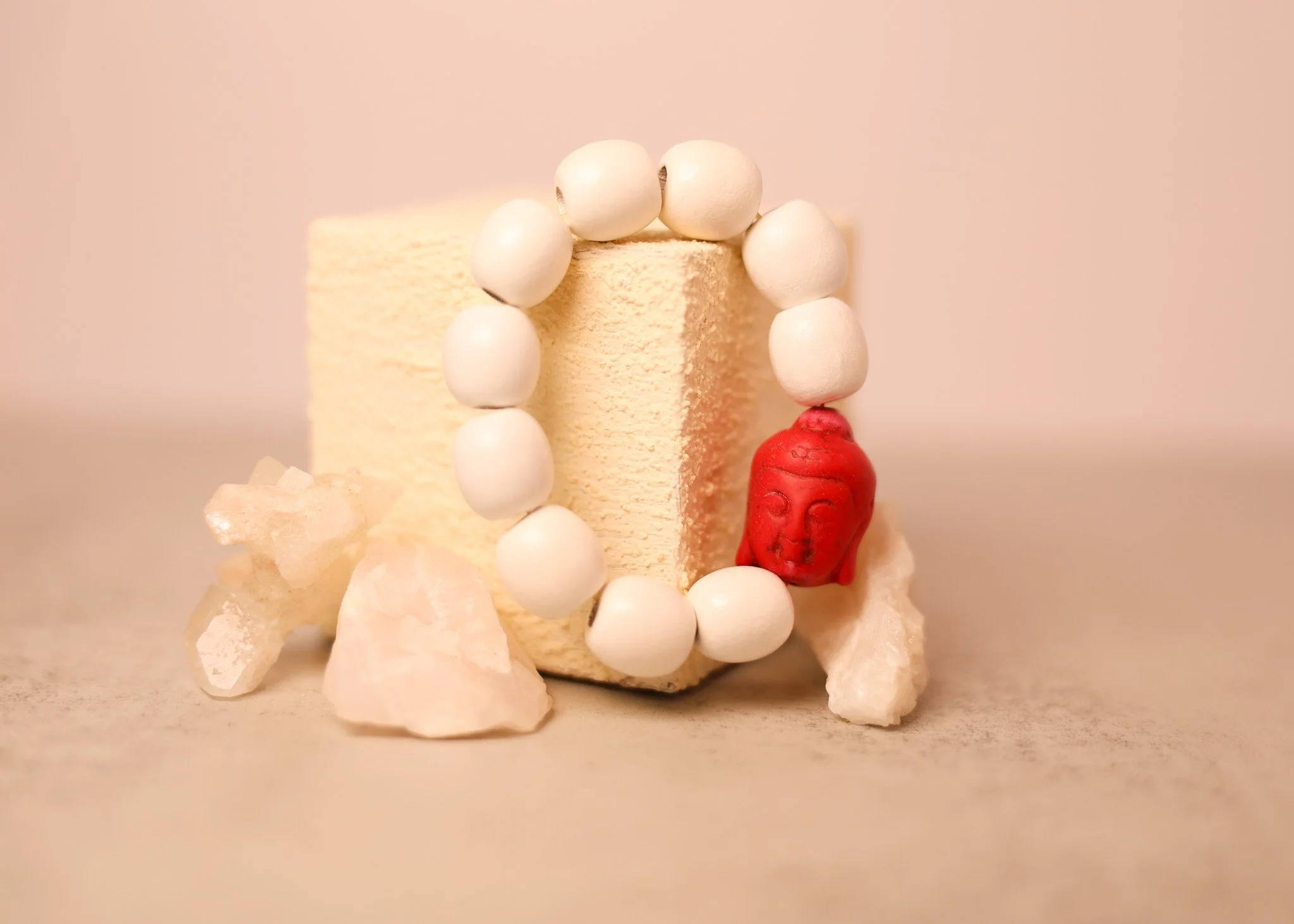 White and Red Budha