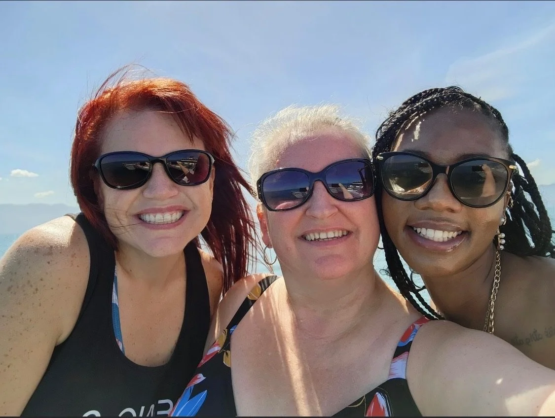 Jessica Briaroom, Founder of the Nail Camp
Lisa Wright, SO Gel Educator 
Akeila Davis

Nail Camp Mexico 2023