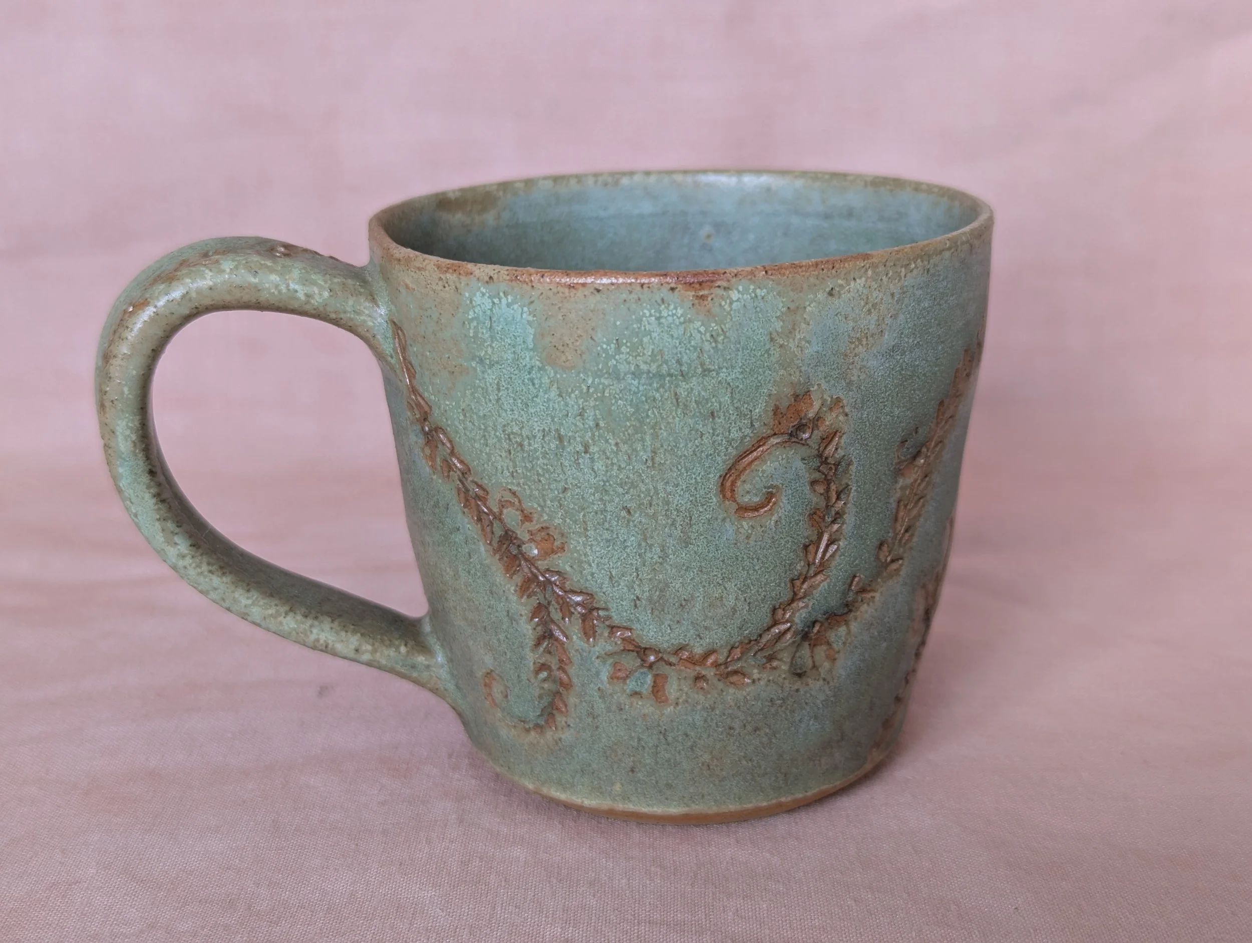 Vintage Vines Mug