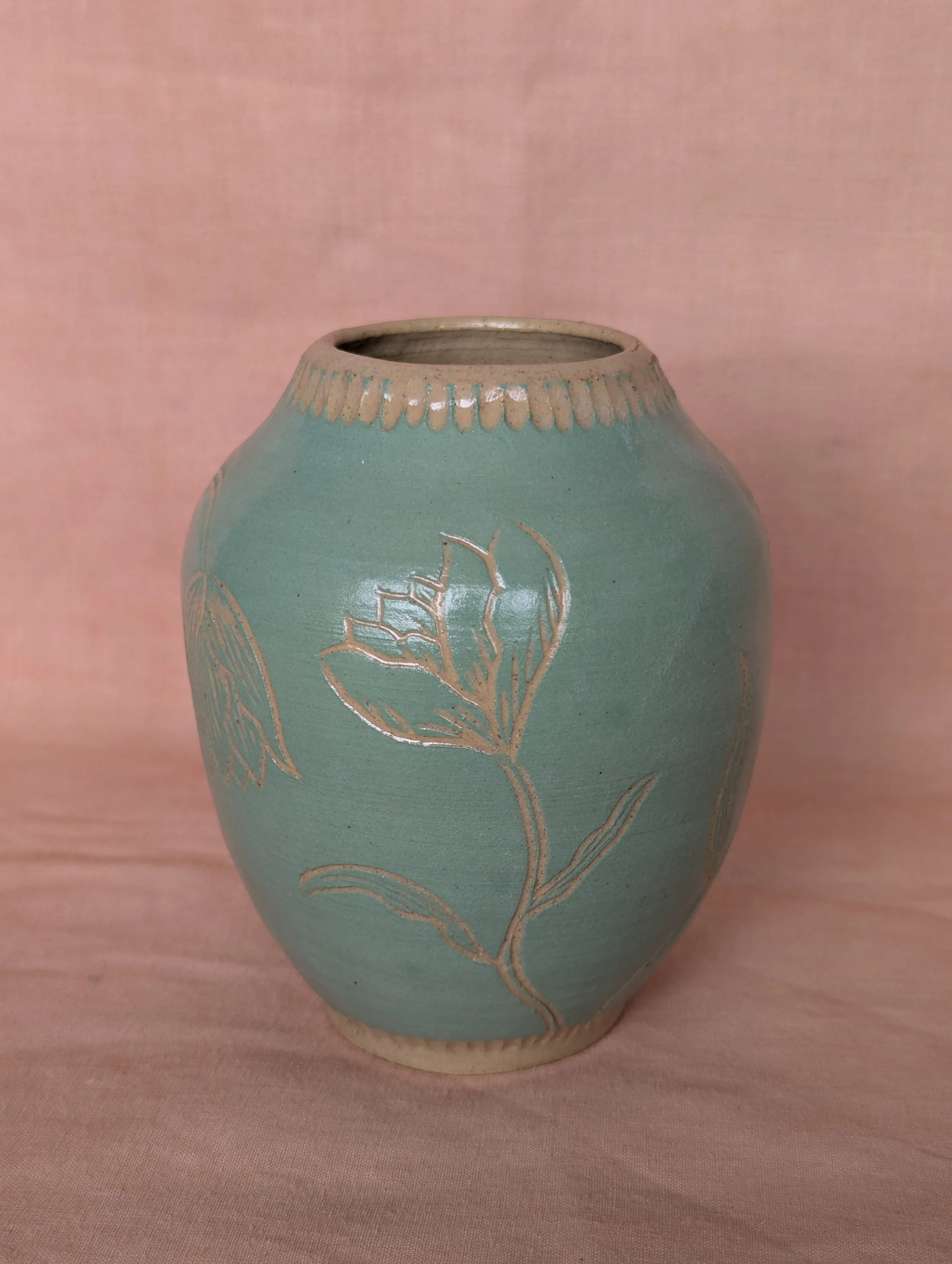 Sgraffito Tulip Vase
