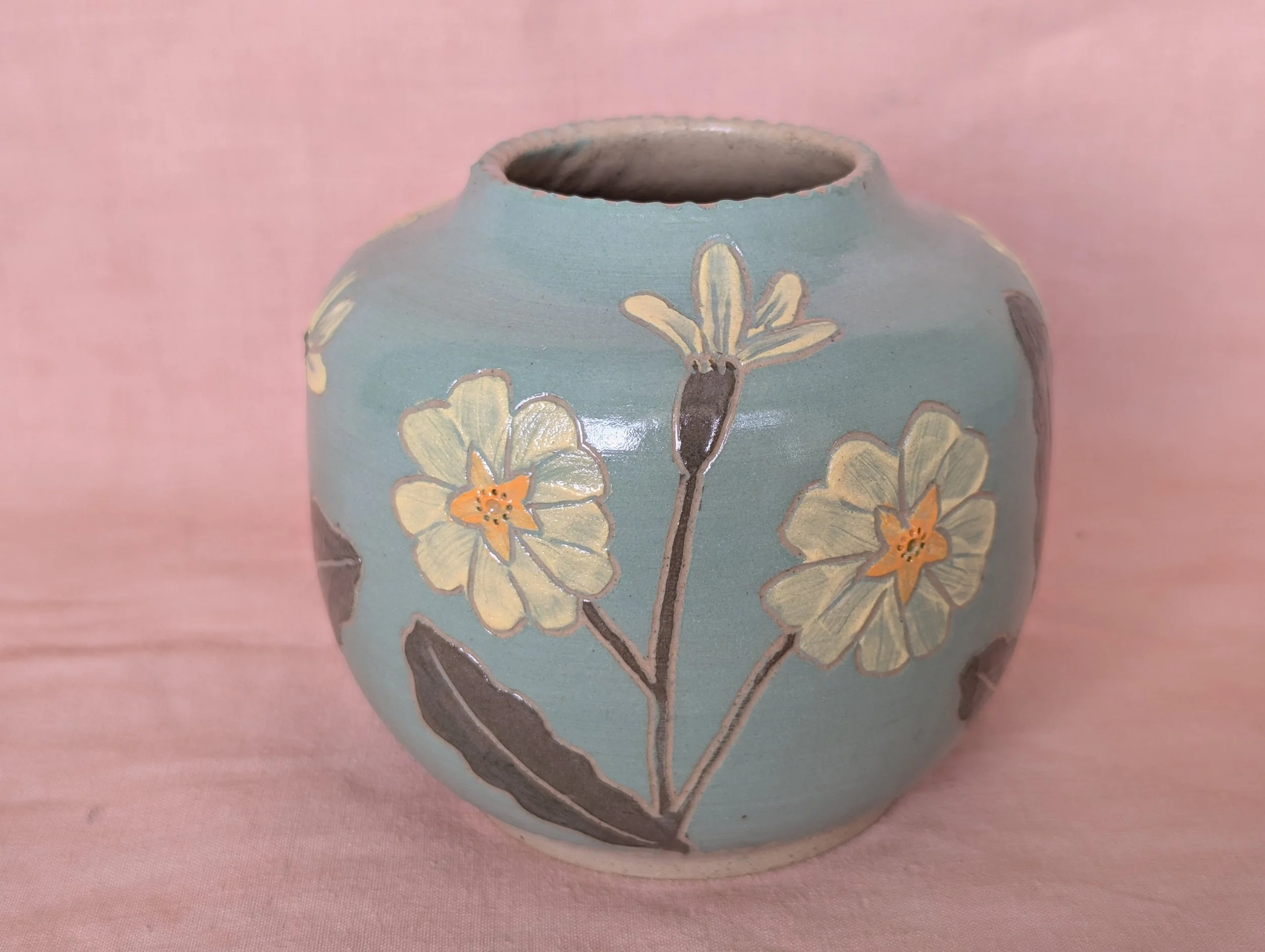 Sgraffito Primrose Vase