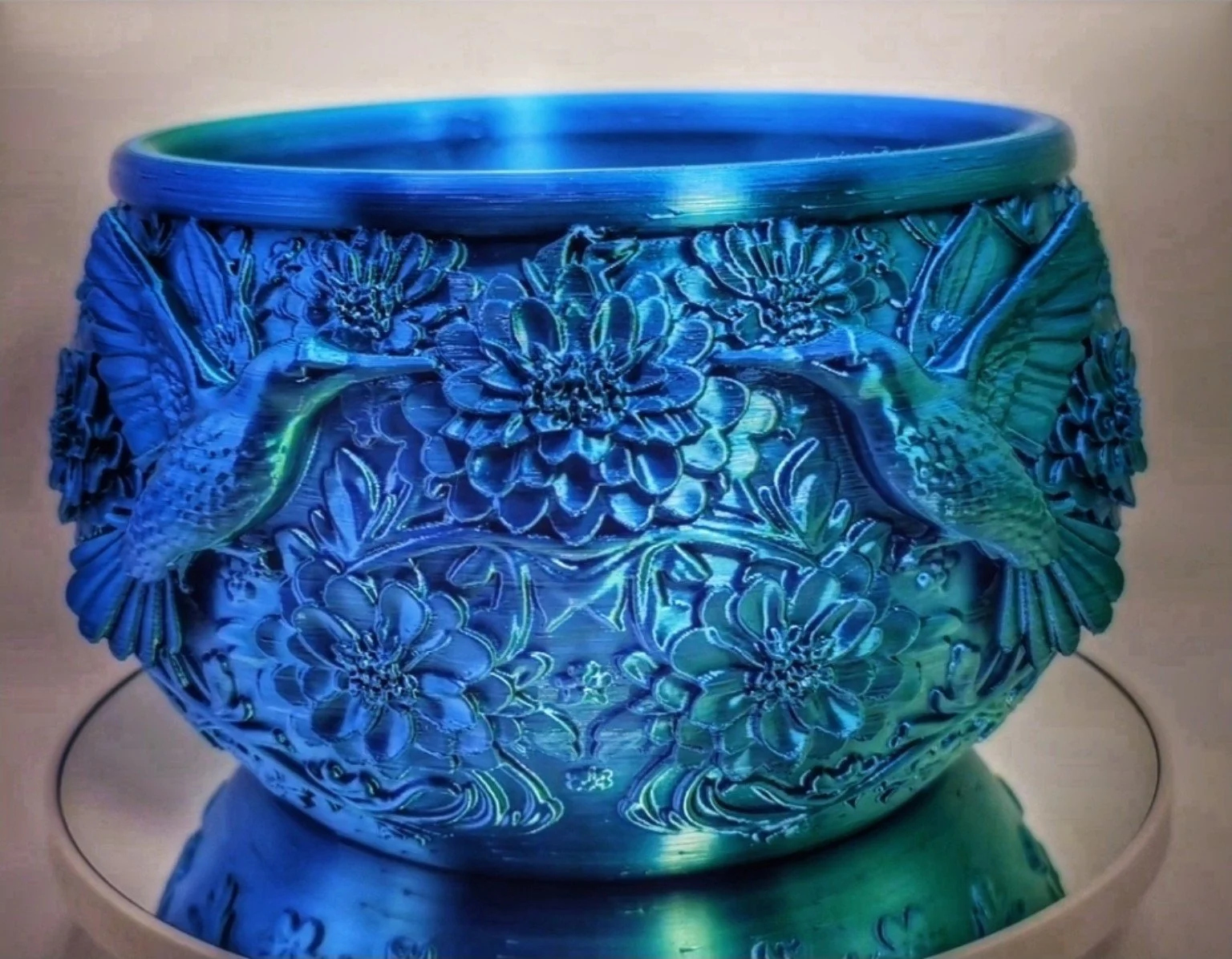 Hummingbird & Zinnia Pot