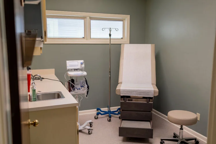 Fully equipped exam room