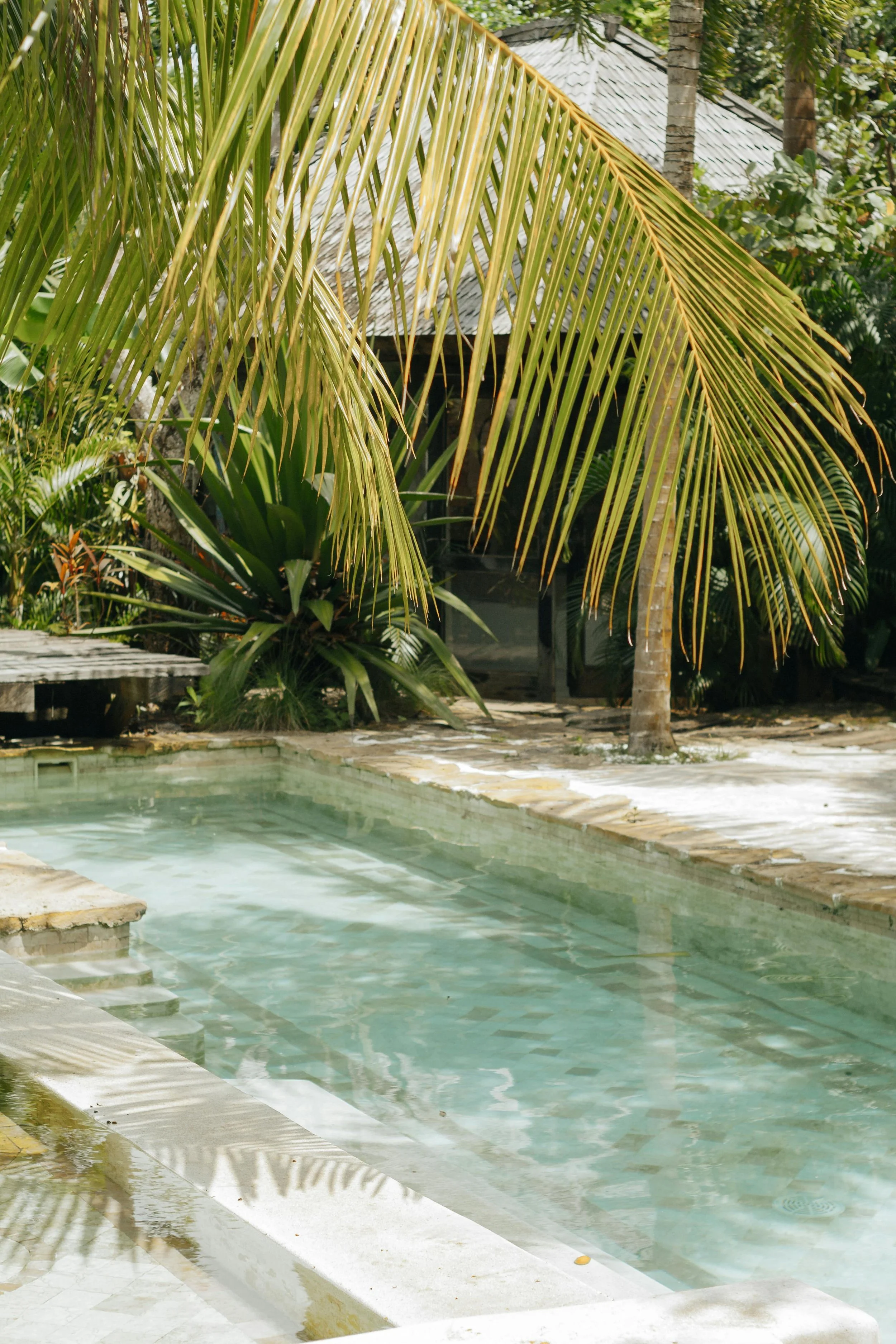 Ontario retreats and elevated villas Mexico