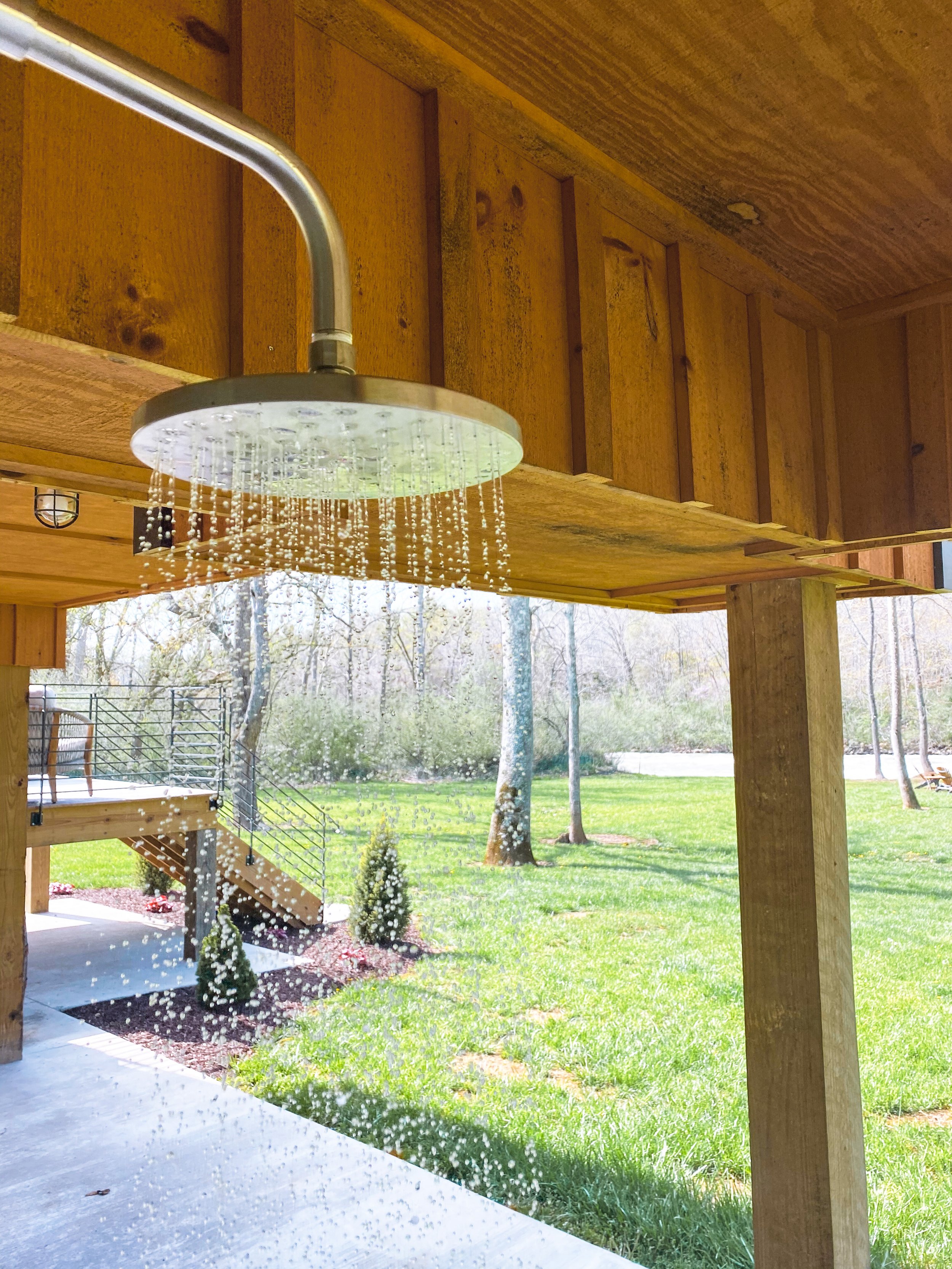 Outdoor Shower.JPG