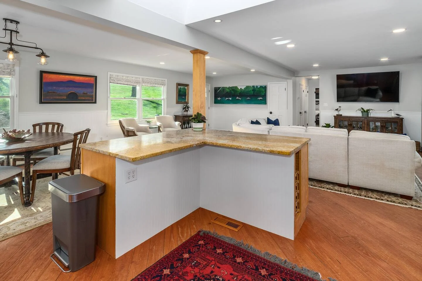 Hideaway - Kitchen-2.jpeg