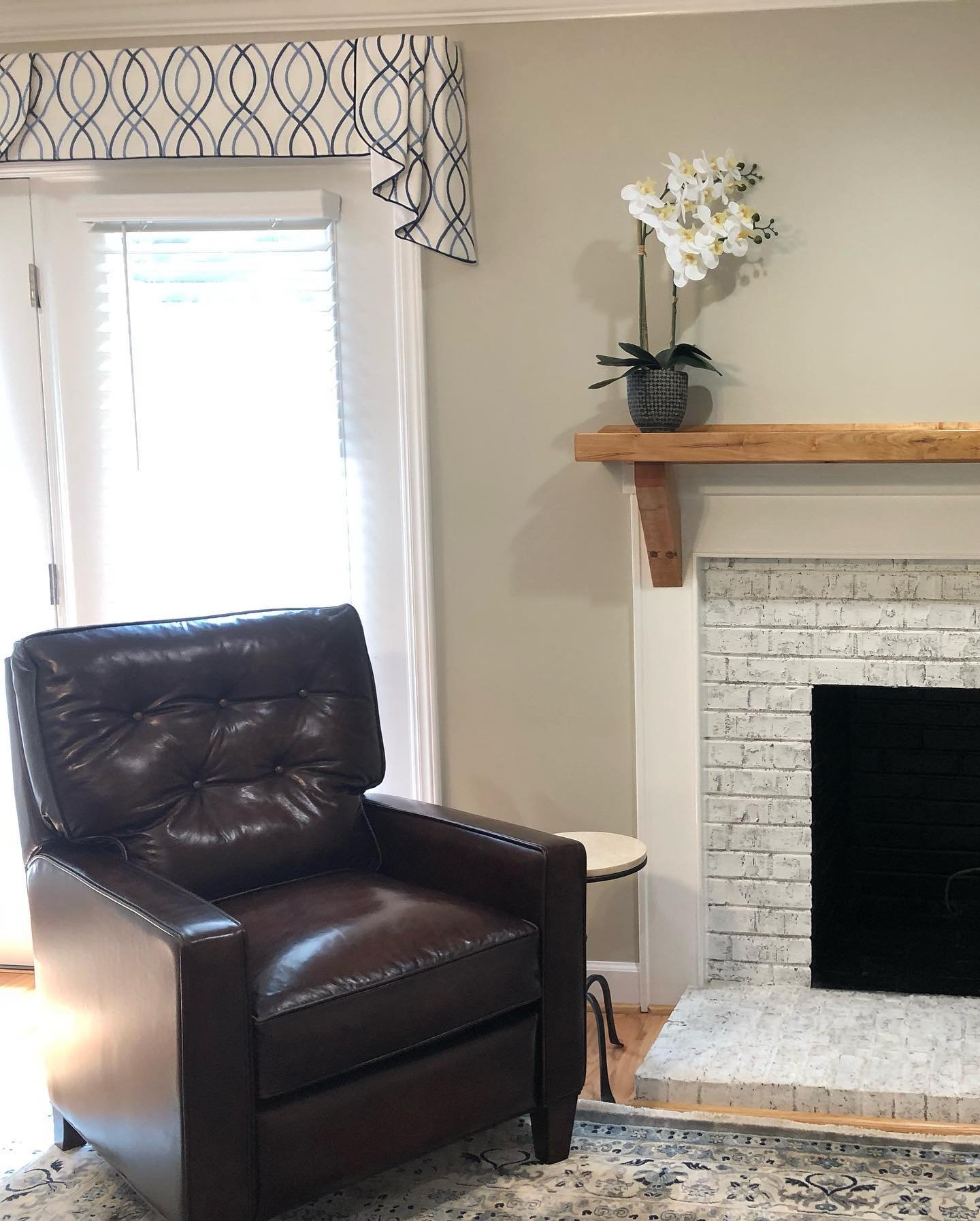 blog living room 4.jpg