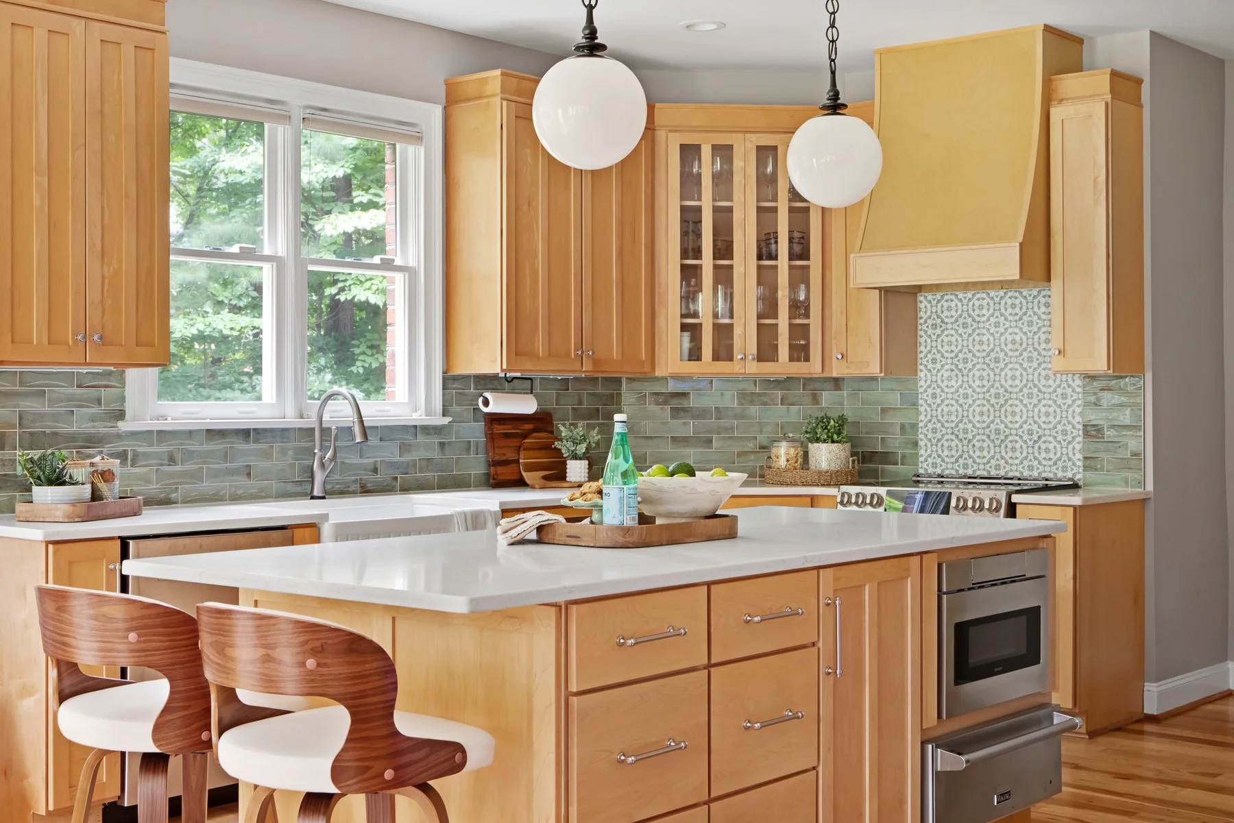 Pleasant Green Kitchen